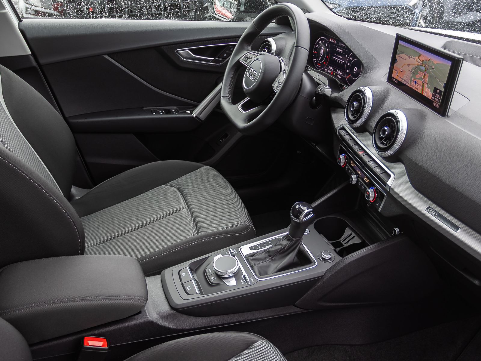 Audi Q2 S line 35TFSI Stronic Navi LED Panorama GRA