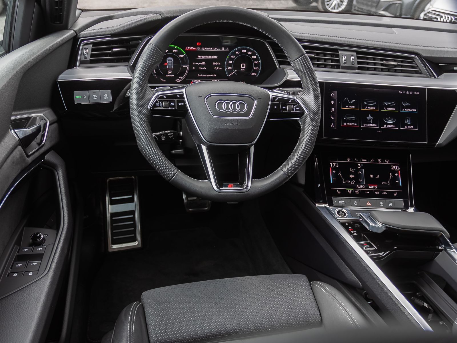 Audi Q8 e-tron S line 55 Navi Matrix HuD Standklima Luftfederung