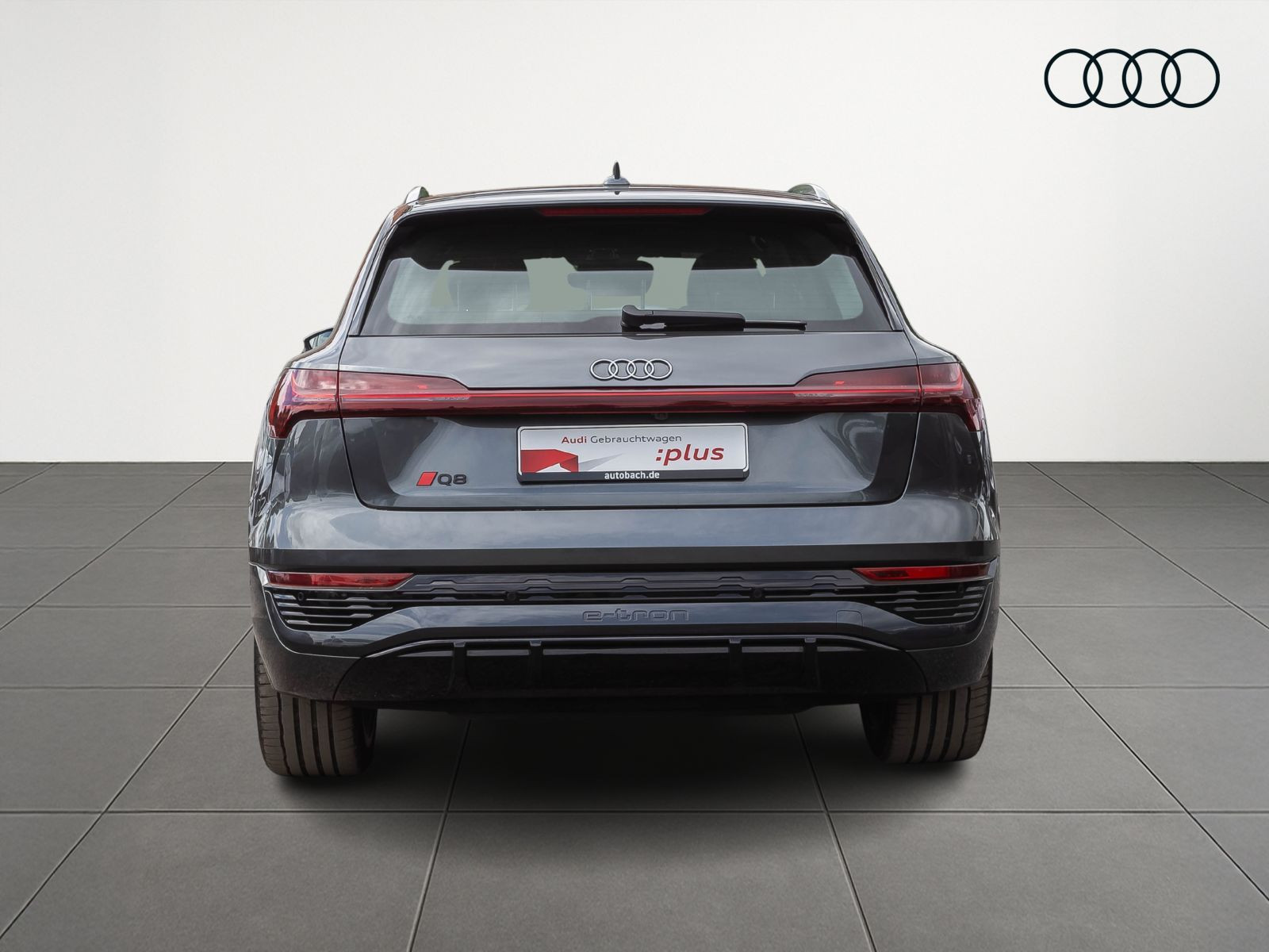 Audi Q8 e-tron S line 55 Navi Matrix HuD Standklima Luftfederung