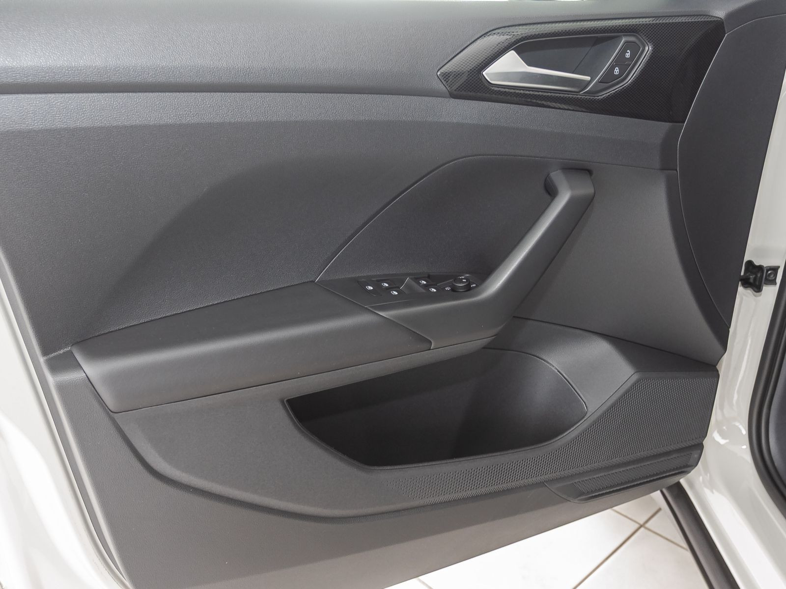 Volkswagen T-Cross Life 1.0TSI DSG LED ACC EPH CarPlay DAB