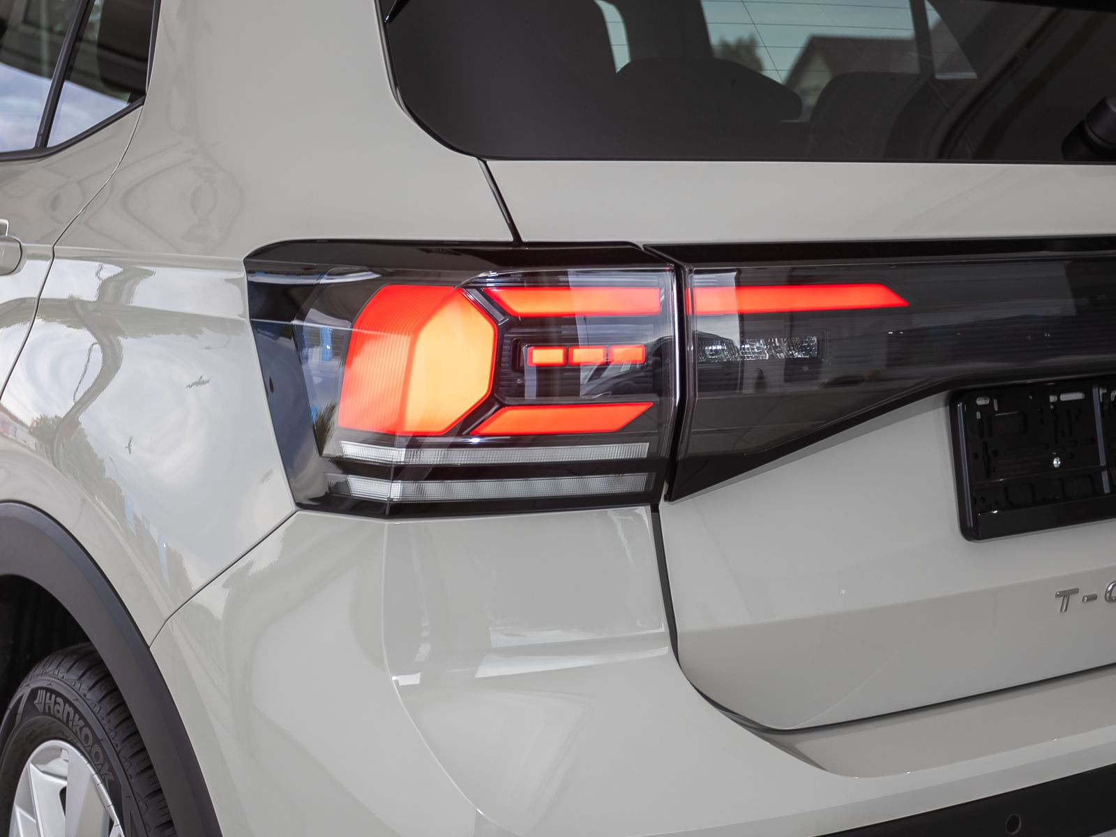 Volkswagen T-Cross Life 1.0TSI DSG LED ACC EPH CarPlay DAB