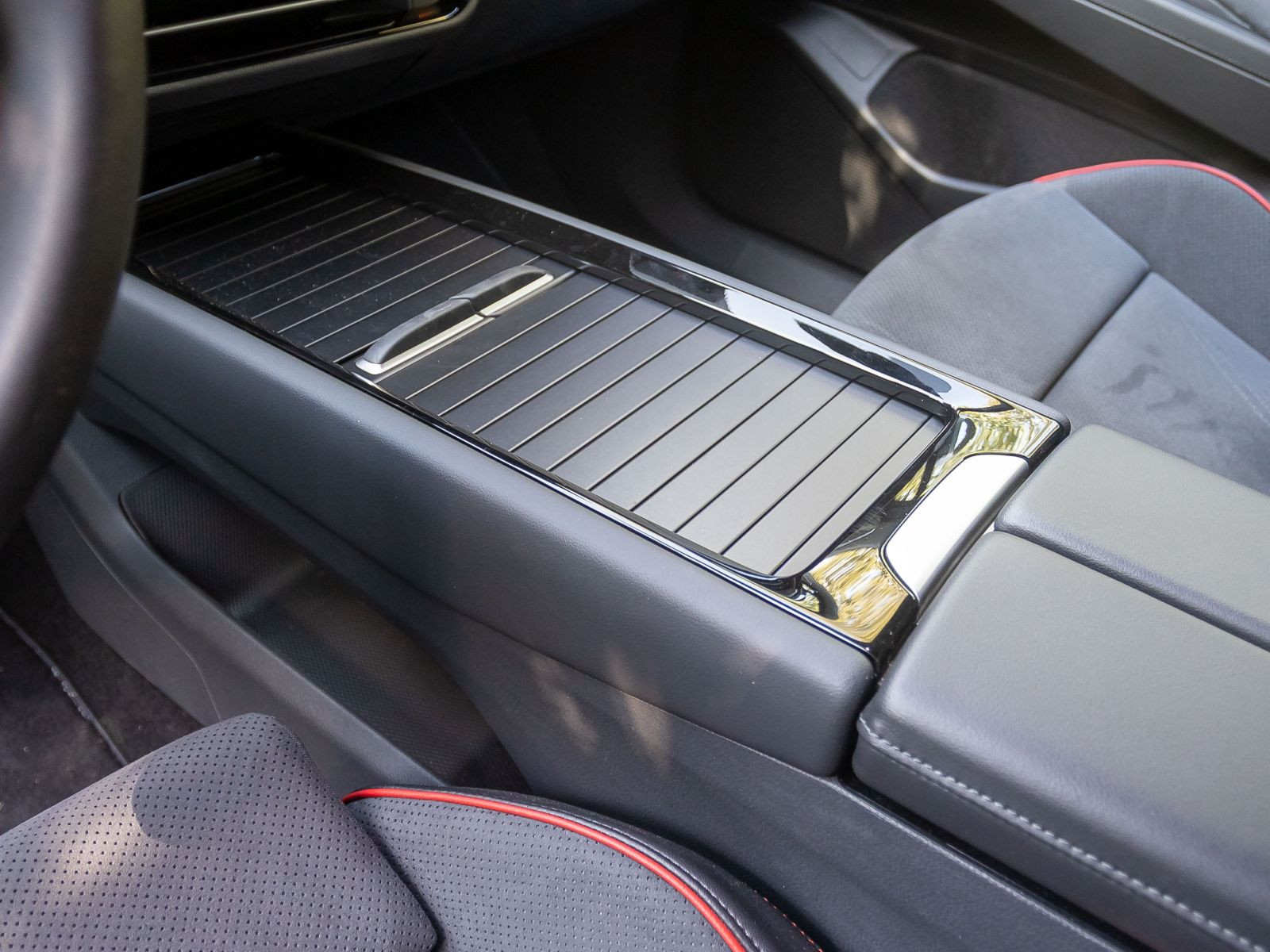 Volkswagen ID.7 Tourer GTX 4M HUD Matrix AHK Harman Kardon