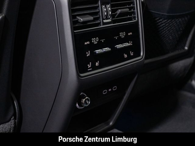 Porsche Cayenne E-Hybrid Coupe Black Edition Burmester