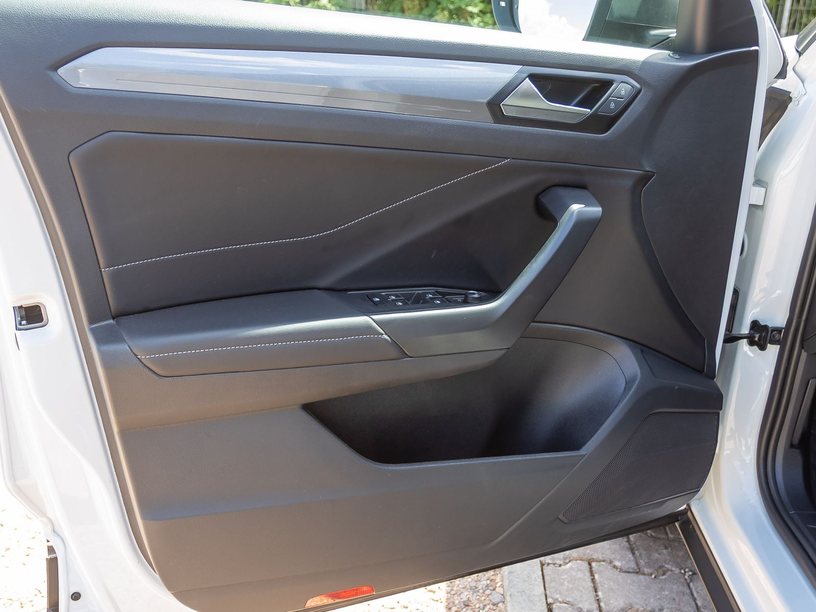 Volkswagen T-Roc Style 1.5TSI DSG Navi LED ACC EPH CarPlay AHK