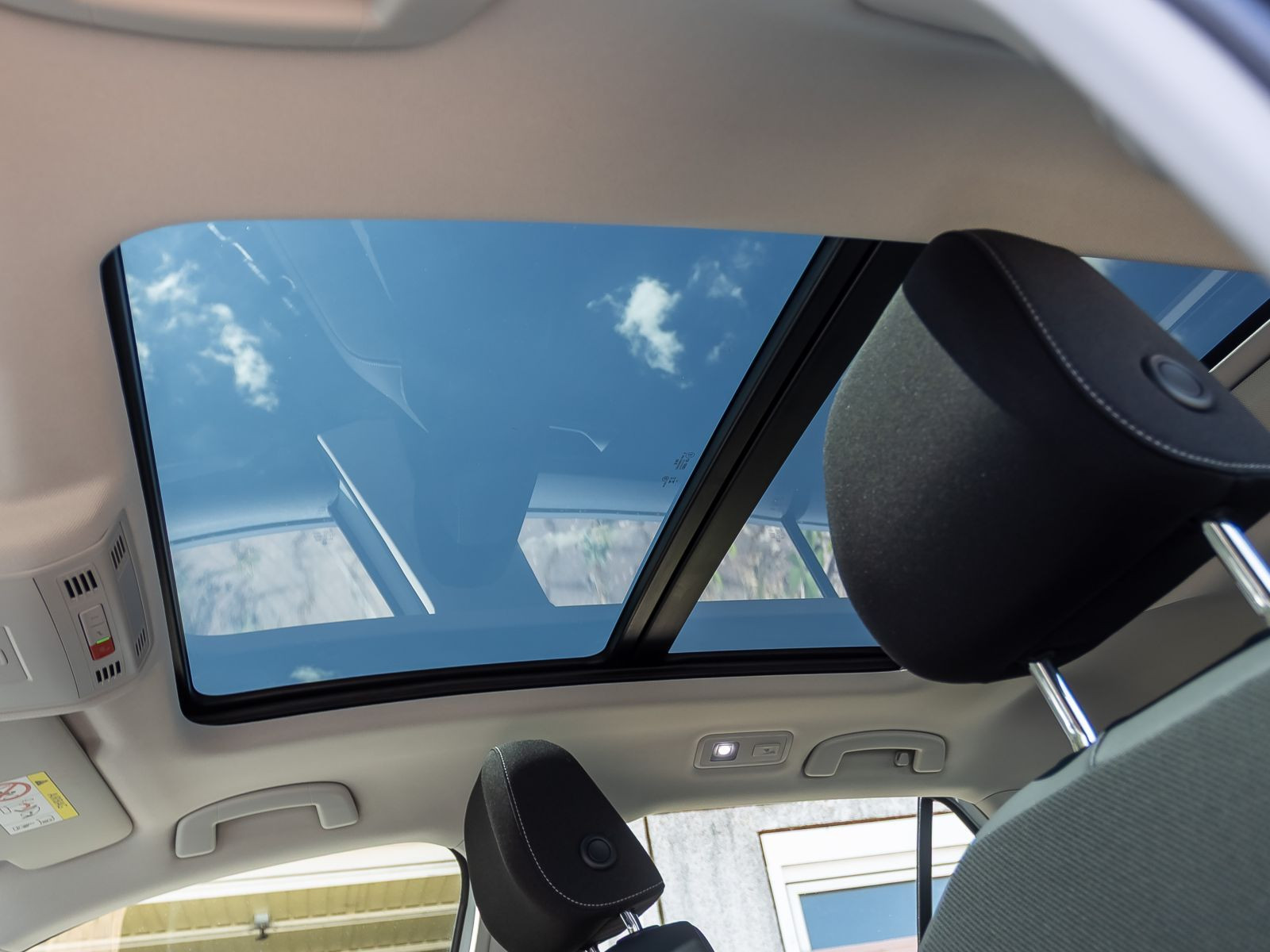 Volkswagen T-Roc Style 1.5TSI DSG Navi LED ACC EPH CarPlay AHK