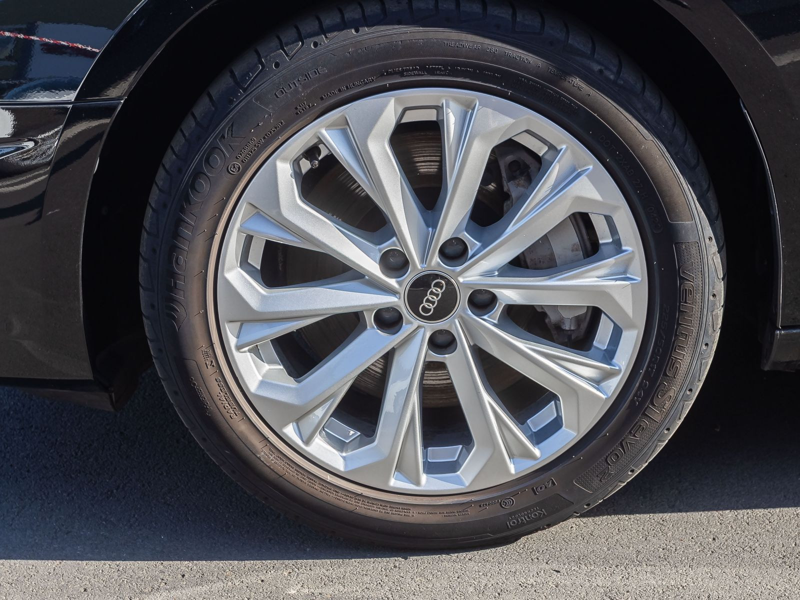 Audi A4 Avant Advanced 45TFSI qu Stronic Navi LED ACC