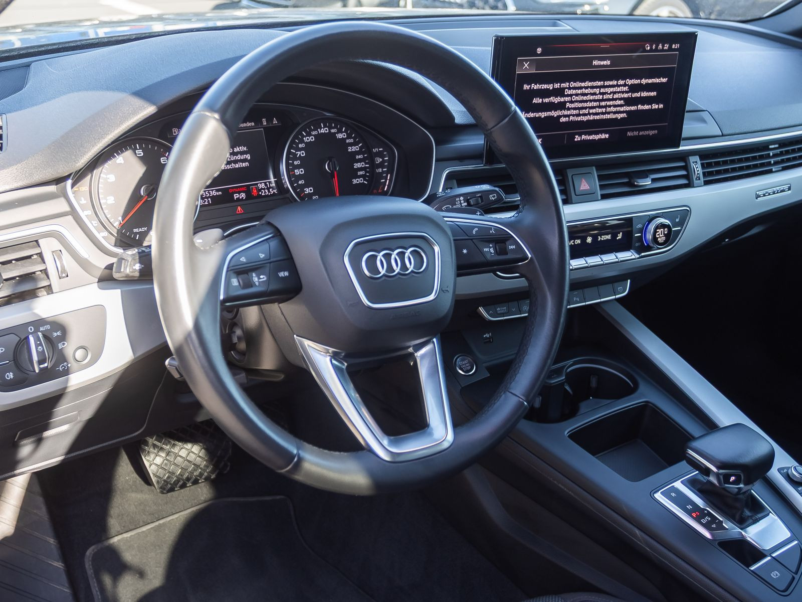 Audi A4 Avant Advanced 45TFSI qu Stronic Navi LED ACC
