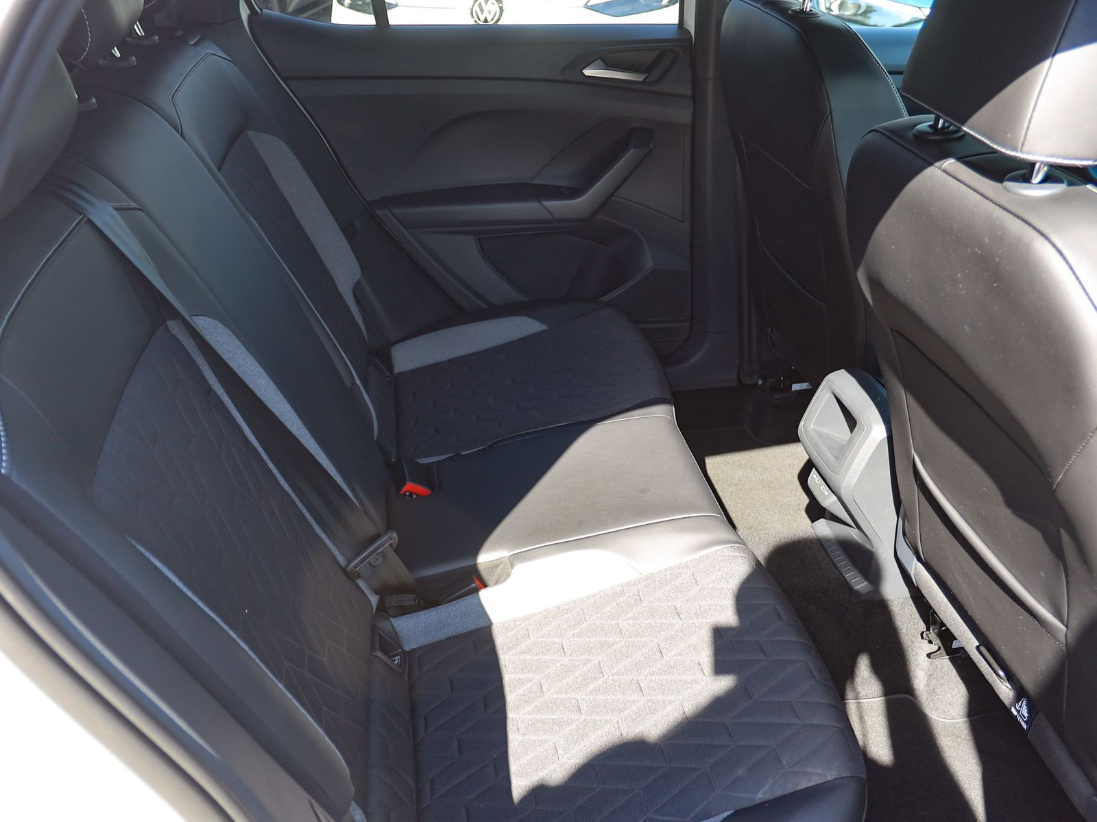 Volkswagen T-Cross 1.0 TSI DSG Goal, AHK, Navi, LED, App-Connect, ParkAssist