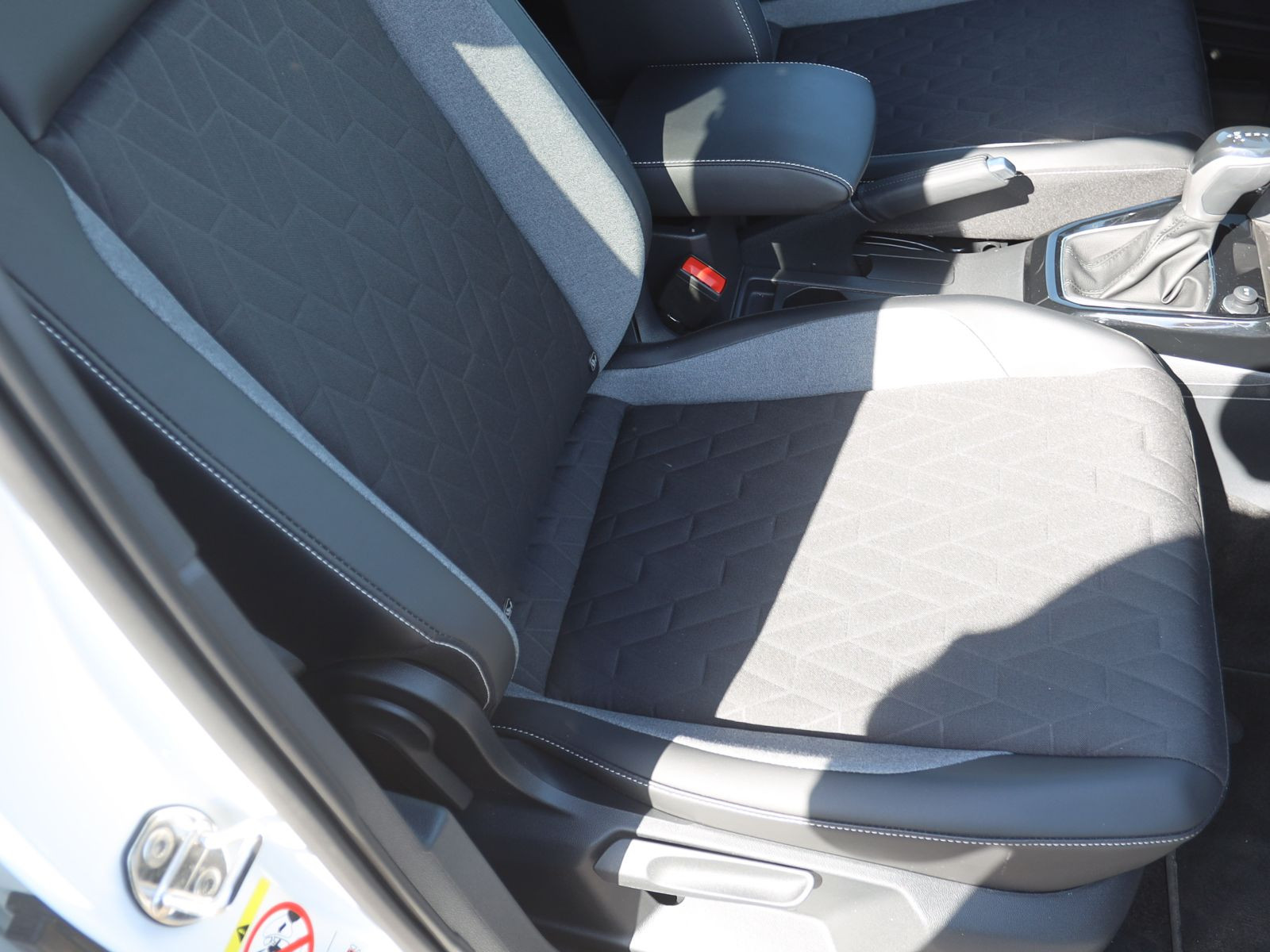 Volkswagen T-Cross 1.0 TSI DSG Goal, AHK, Navi, LED, App-Connect, ParkAssist