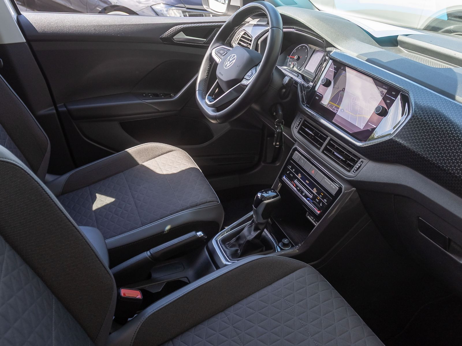 Volkswagen T-Cross 1.0 TSI DSG Style, Navi, LED, Rückfahrkamera, App-Connect