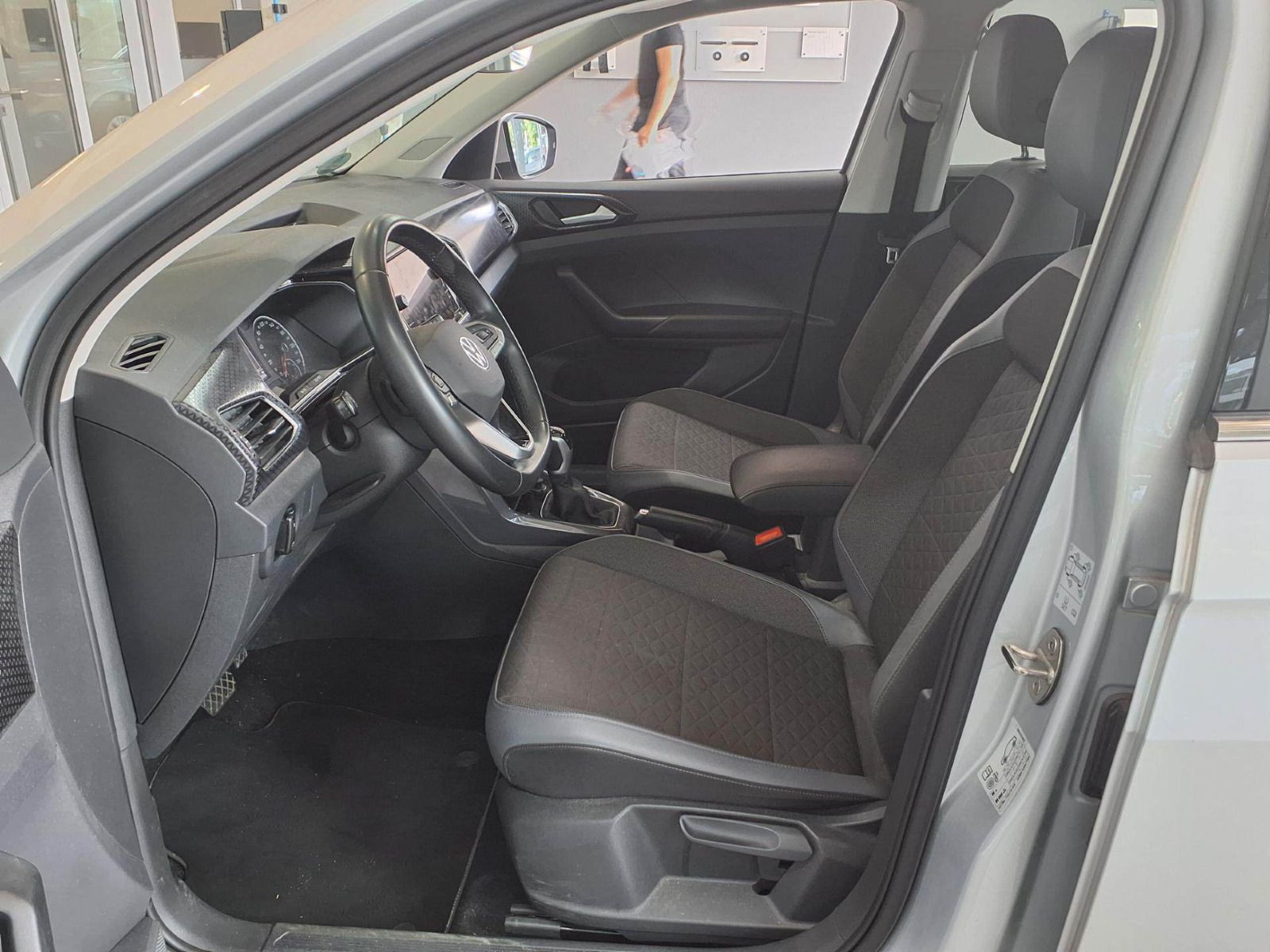 Volkswagen T-Cross 1.0 TSI DSG Style, Navi, LED, Rückfahrkamera, App-Connect