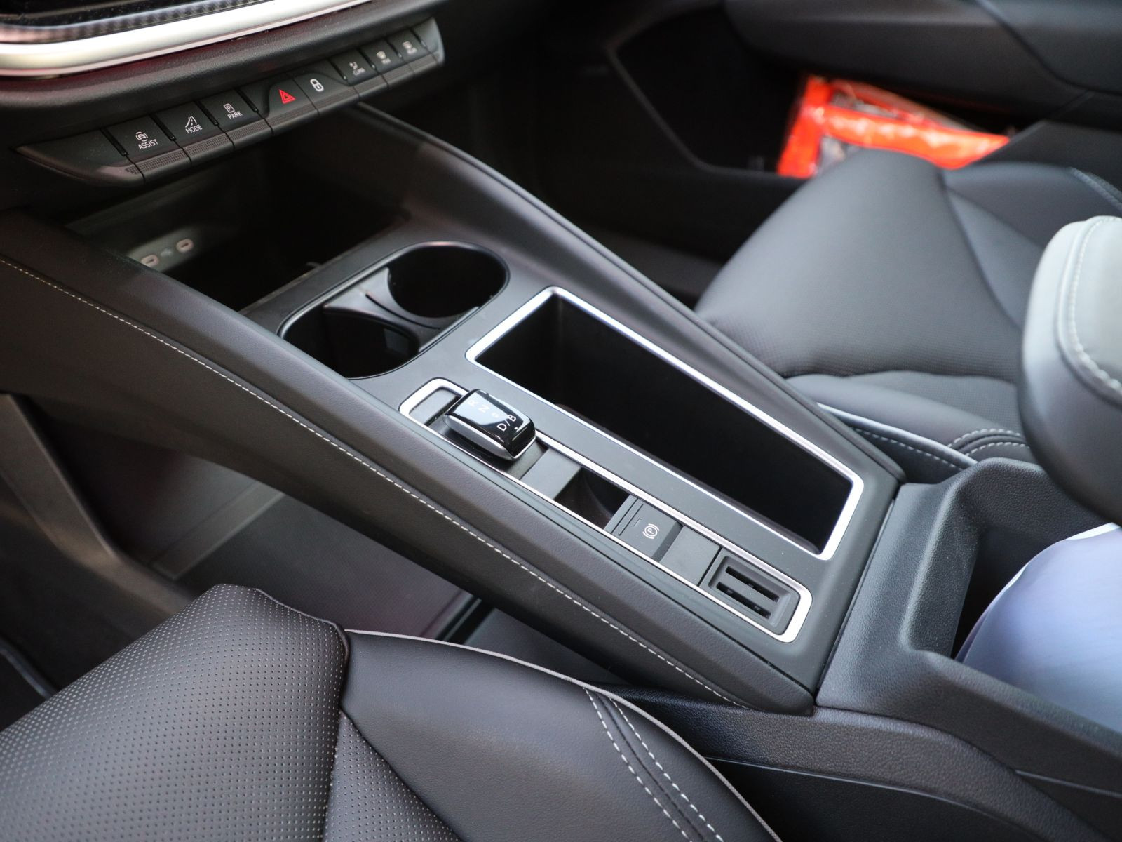 Skoda Enyaq Coupe RS 84 kWh 4x4 ACC DCC LED Area View