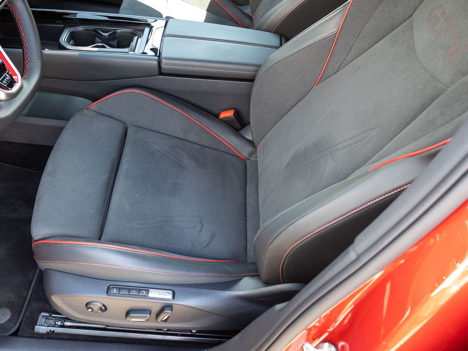 Volkswagen ID.7 Tourer GTX Navi HuD Matrix ACC AHK EPH