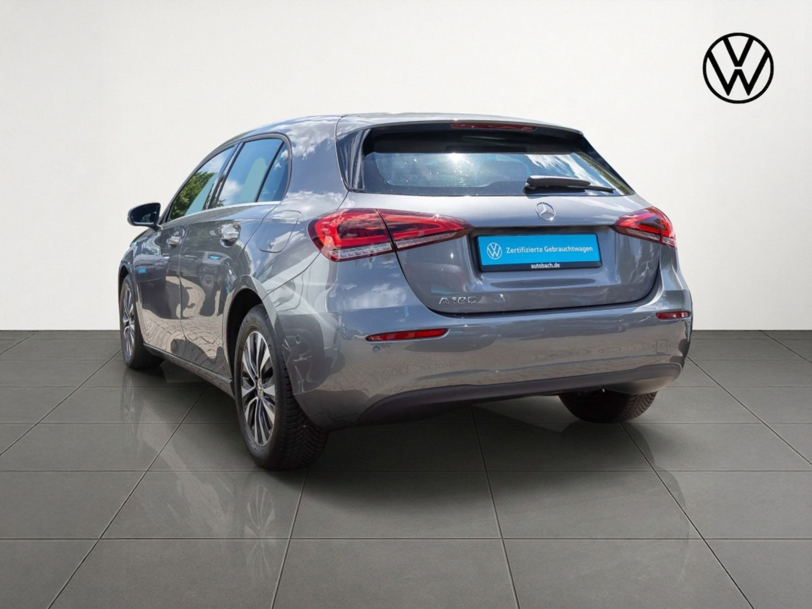 Mercedes-Benz A 180 Automatik, Navi, Rückfahrkamera, LED High Performance, Klima