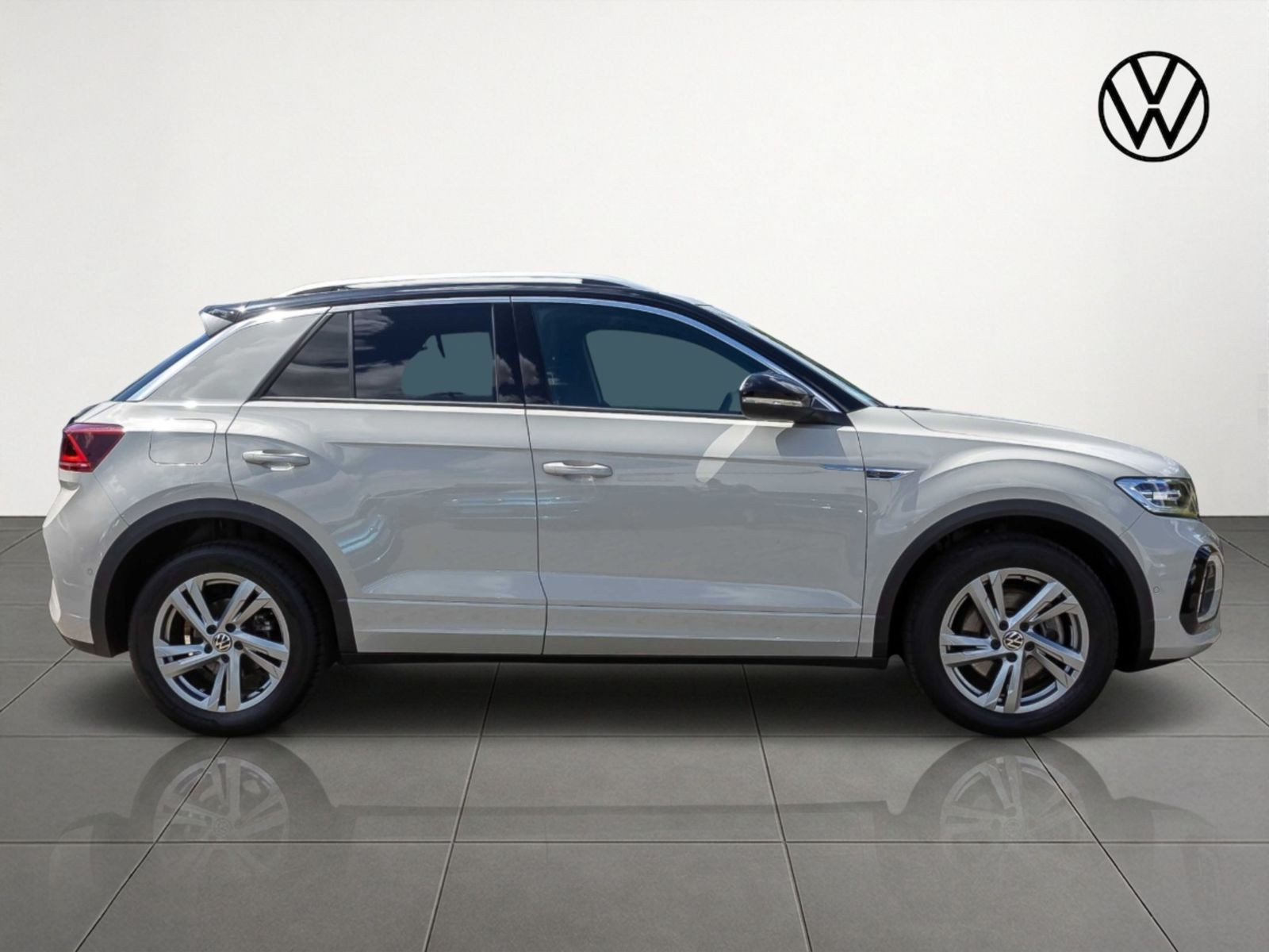 Volkswagen T-Roc 2.0 TSI DSG R-Line, Panoramadach, LED-Matrix, Navi, Rückfahrkamera