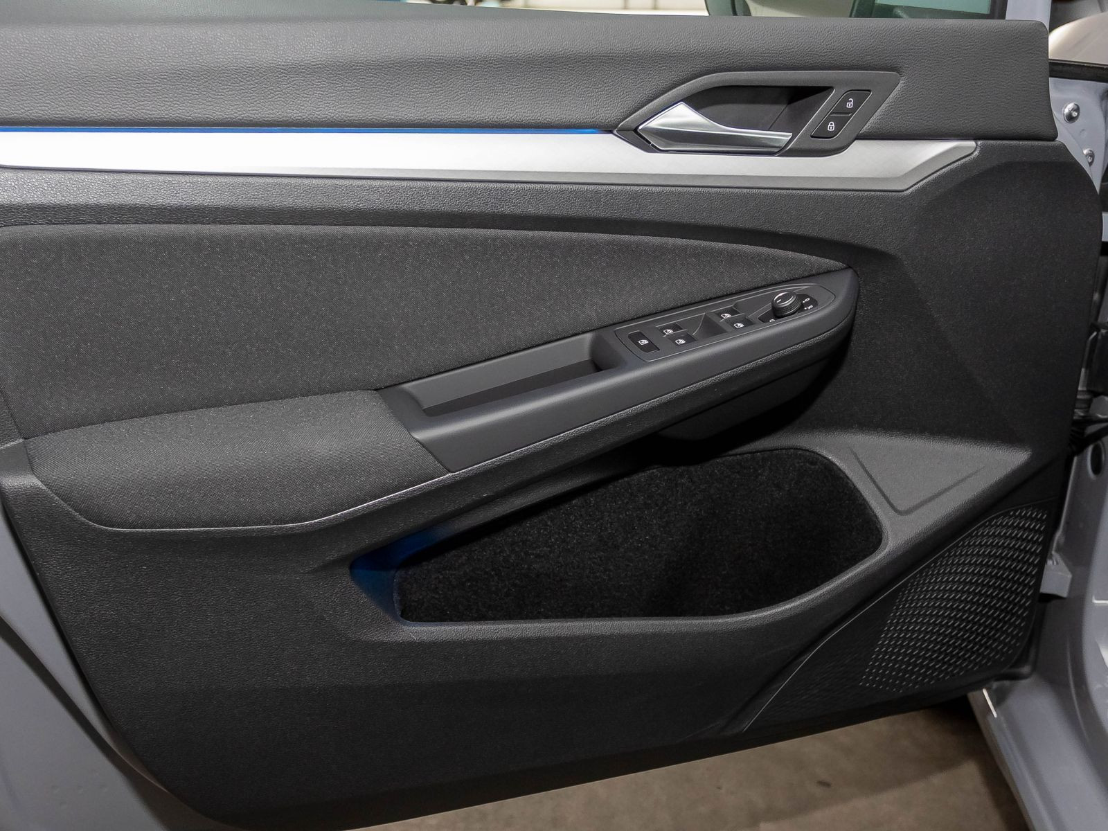 Volkswagen Golf VIII 1.0 TSI Life, Navi, LED, Digital Cockpit Pro, App-Connect, Klima