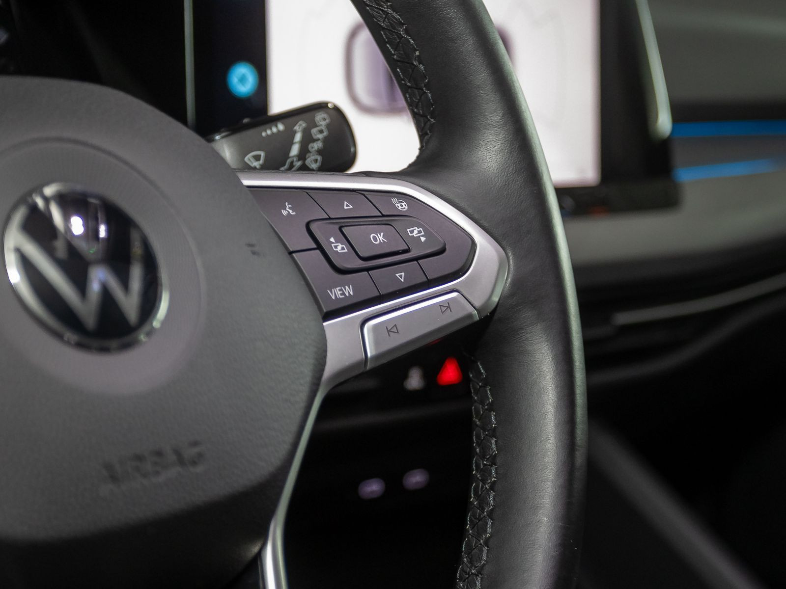Volkswagen Golf VIII 1.0 TSI Life, Navi, LED, Digital Cockpit Pro, App-Connect, Klima
