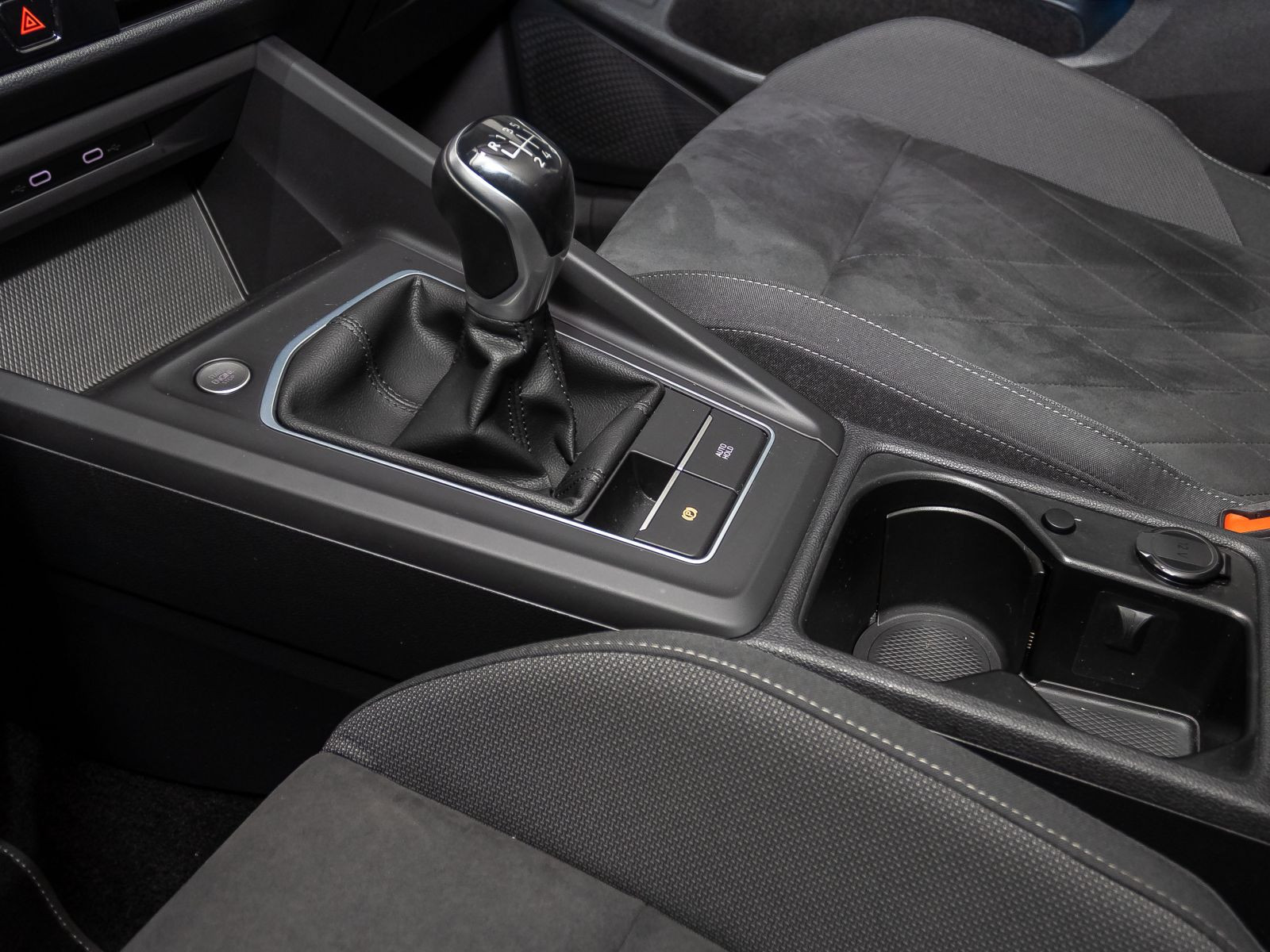 Volkswagen Golf VIII 1.0 TSI Life, Navi, LED, Digital Cockpit Pro, App-Connect, Klima
