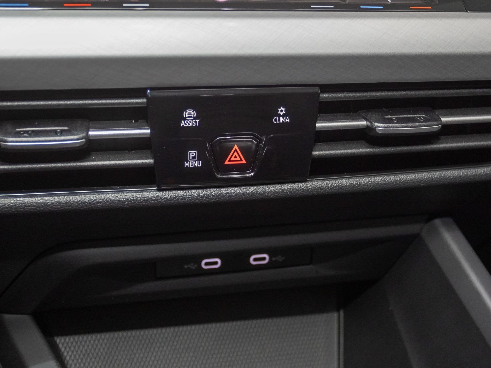 Volkswagen Golf VIII 1.0 TSI Life, Navi, LED, Digital Cockpit Pro, App-Connect, Klima