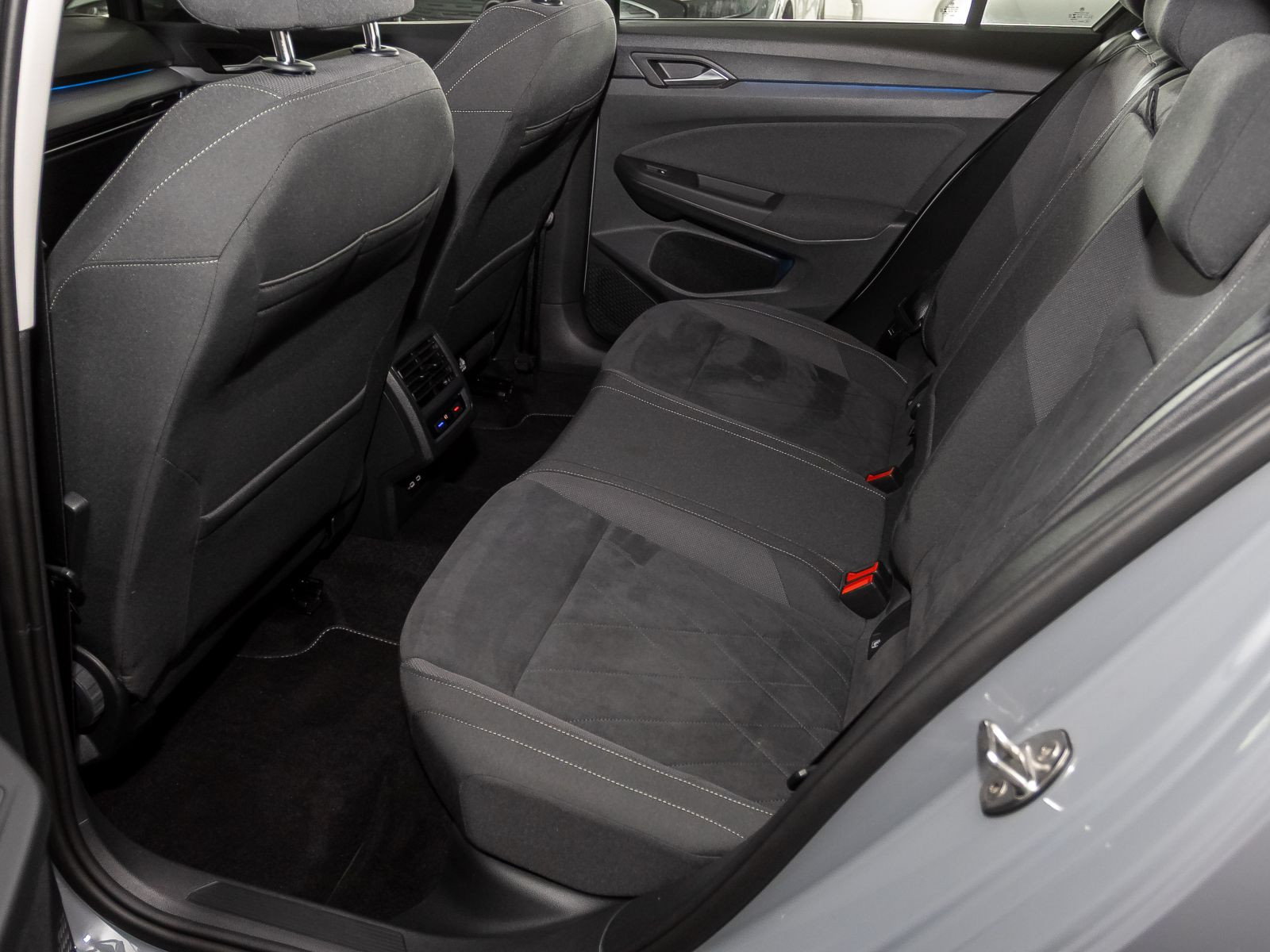 Volkswagen Golf VIII 1.0 TSI Life, Navi, LED, Digital Cockpit Pro, App-Connect, Klima