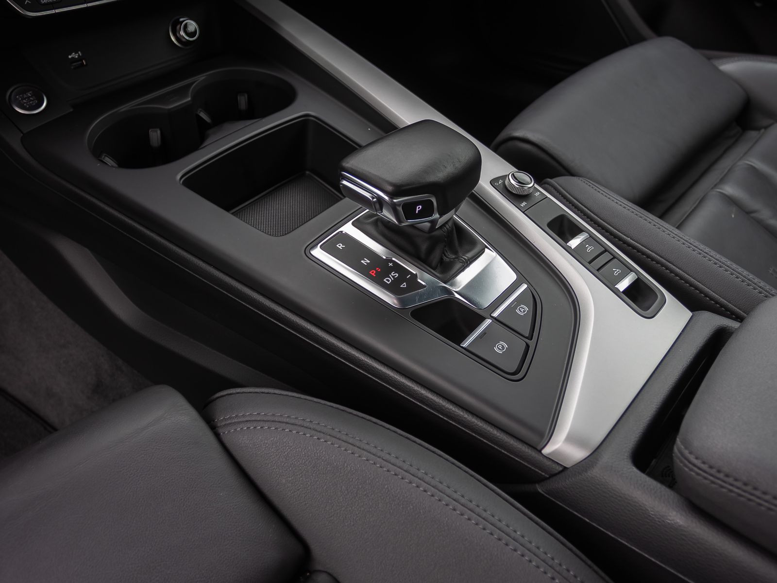 Audi A5 Cabriolet Advanced 40TFSI Stronic Navi Matrix