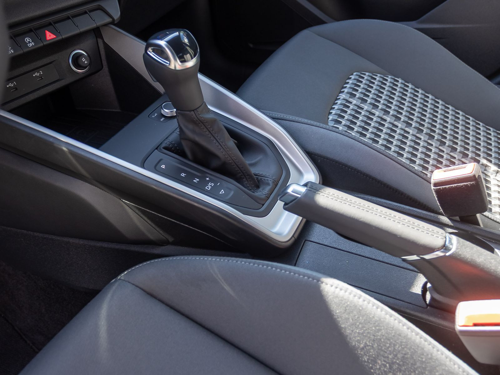 Audi A1 Sportback S line 25TFSI Stronic ACC CarPlay