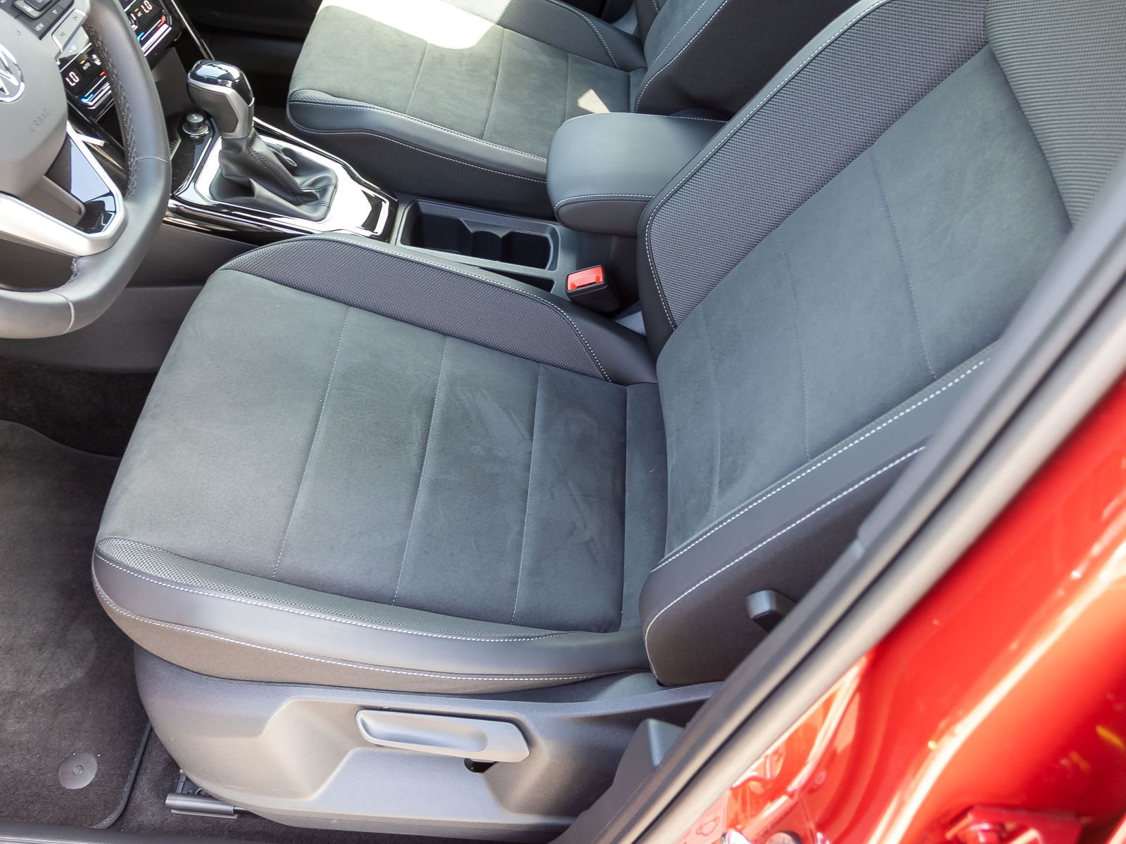 Volkswagen T-Roc Style 1.5TSI DSG Navi Matrix ACC EPH CarPlay
