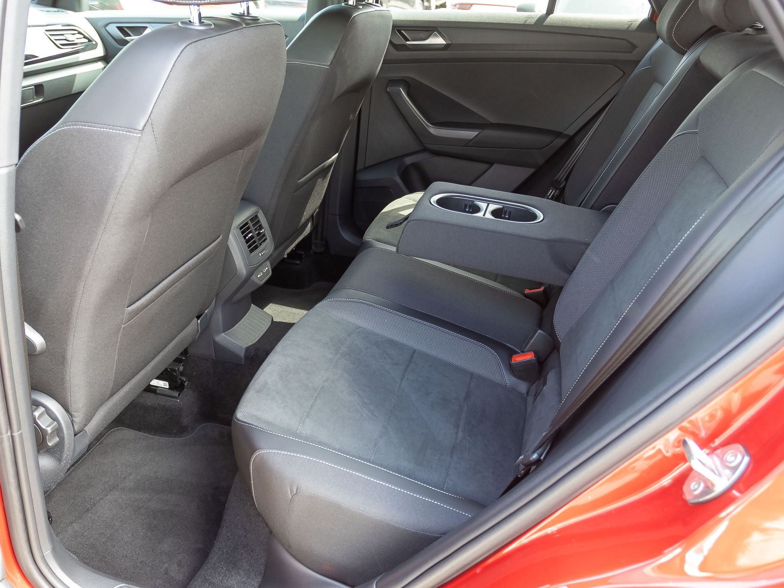 Volkswagen T-Roc Style 1.5TSI DSG Navi Matrix ACC EPH CarPlay