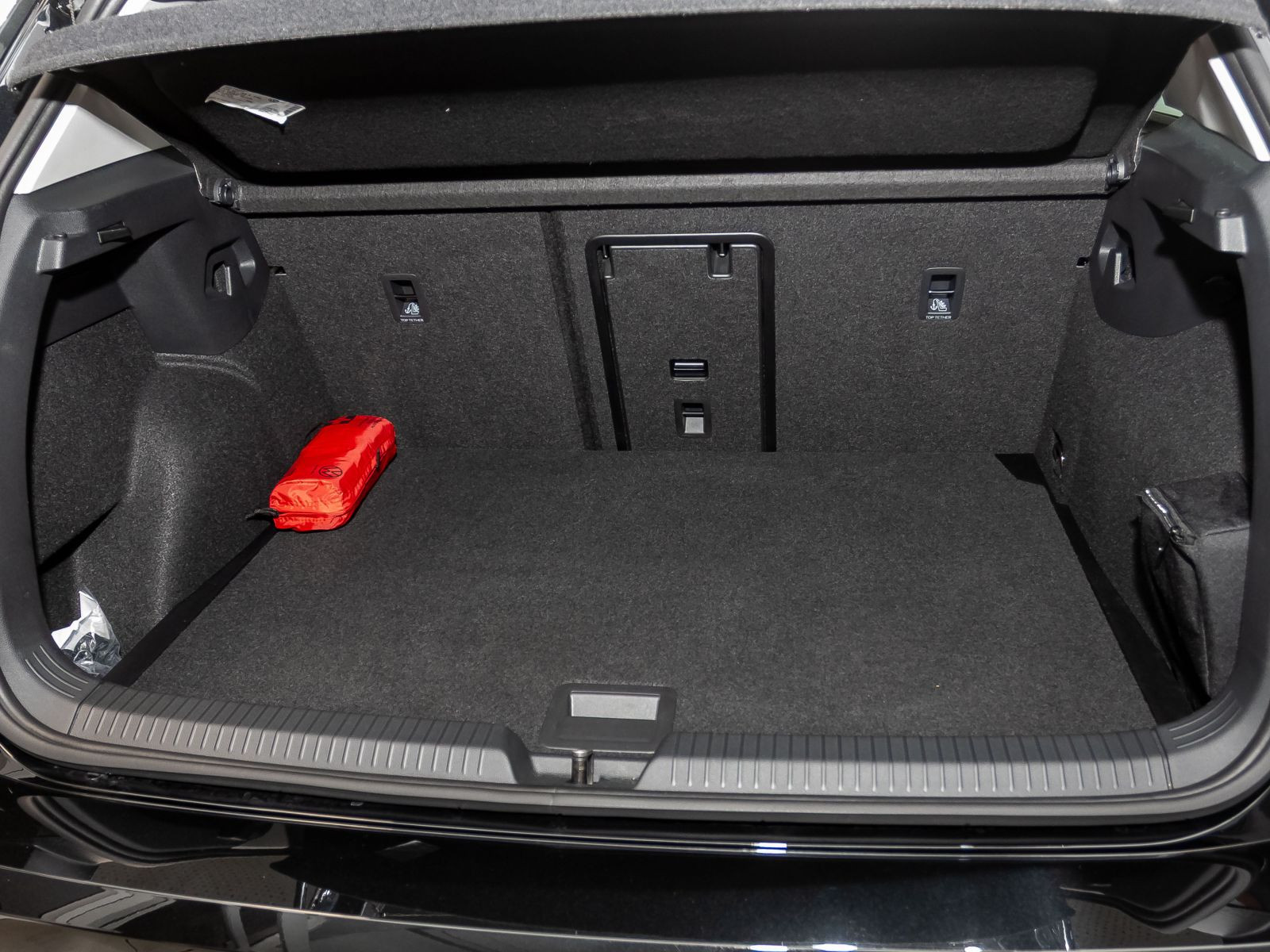 Volkswagen Golf VIII Style 1.5eTSI DSG Navi LED HuD ACC EPH