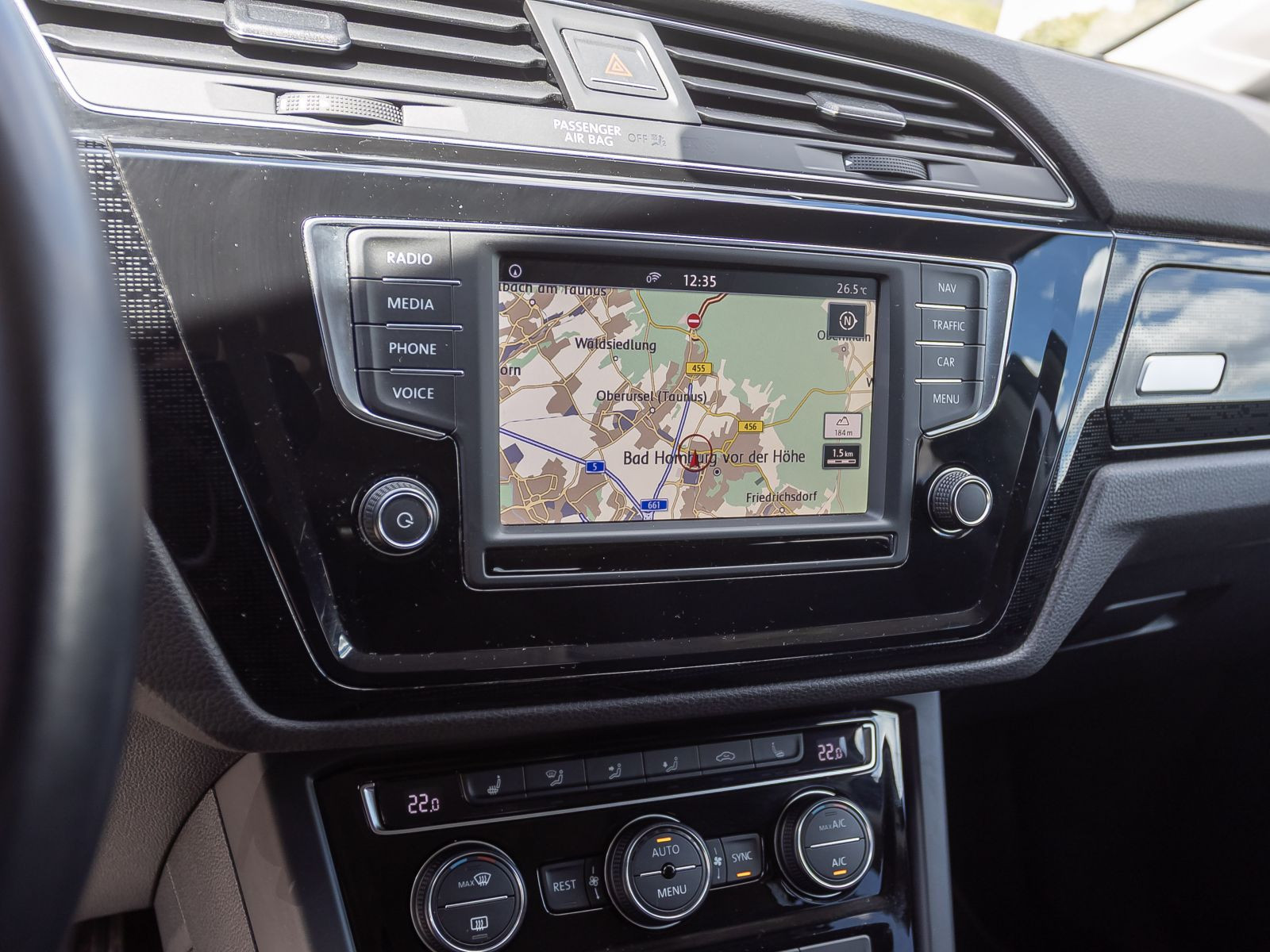 Volkswagen Touran 1.6 TDI SOUND, Navi, Klima, Sitzheizung, Parkpilot, App-Connect