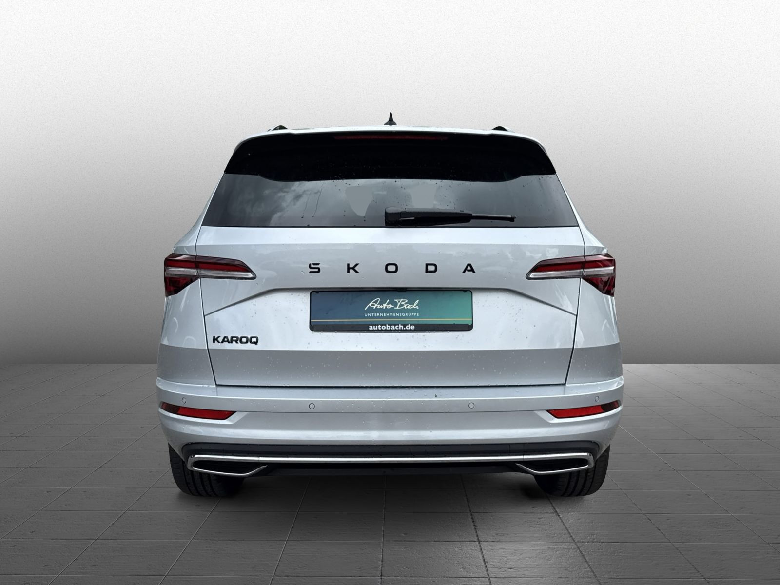Skoda Karoq Sportline 1.5 TSI DSG Navi ACC LED RFK AHK