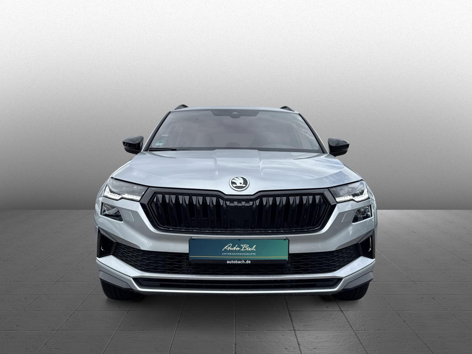 Skoda Karoq Sportline 1.5 TSI DSG Navi ACC LED RFK AHK