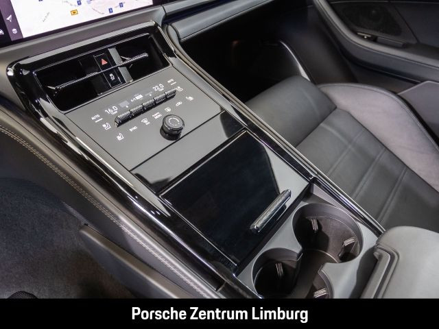 Porsche Panamera GTS Burmester InnoDrive HA-Lenkung