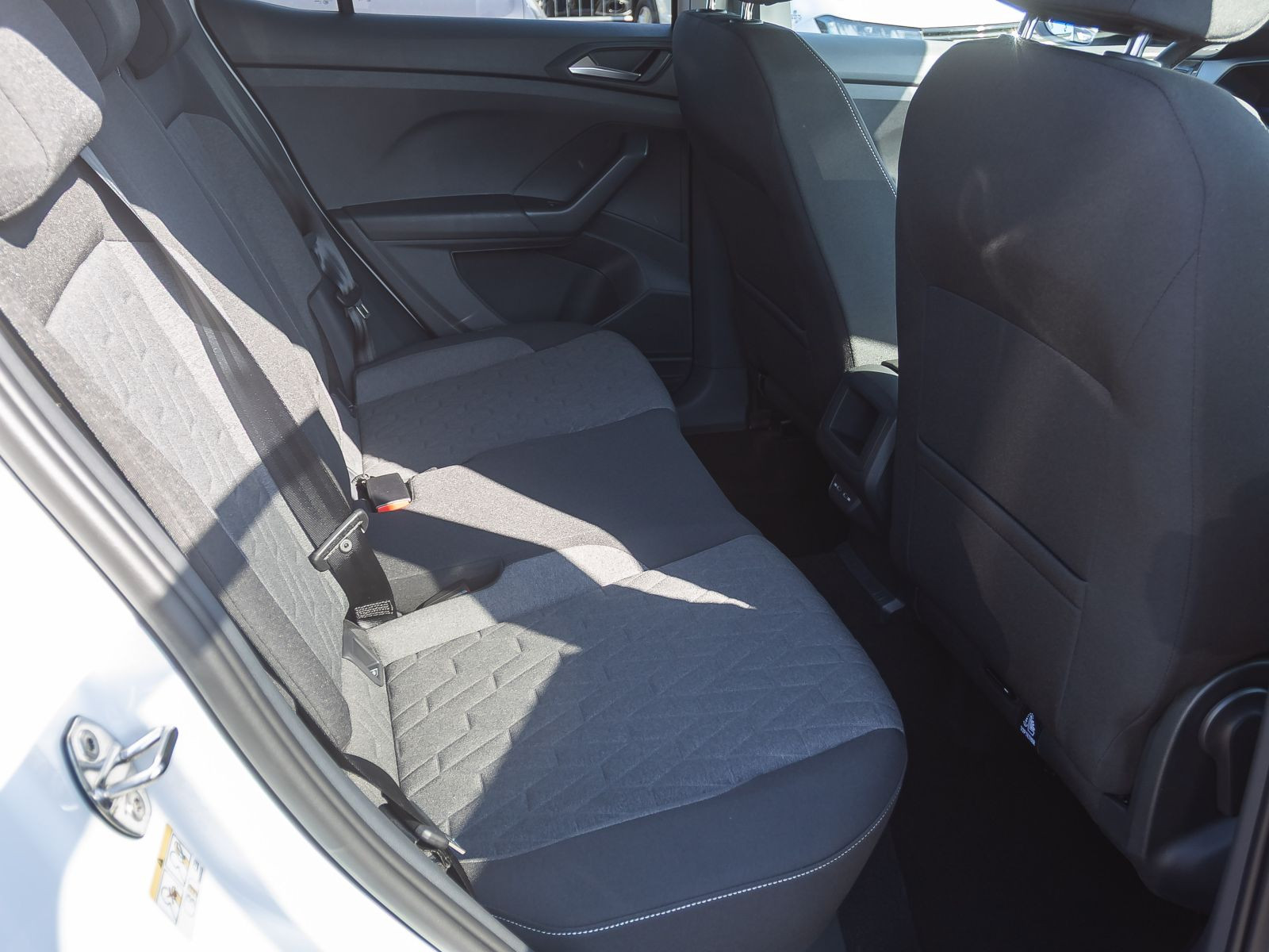 Volkswagen T-Cross 1.0 TSI Life LED ACC AHK EPH Sitzhzg