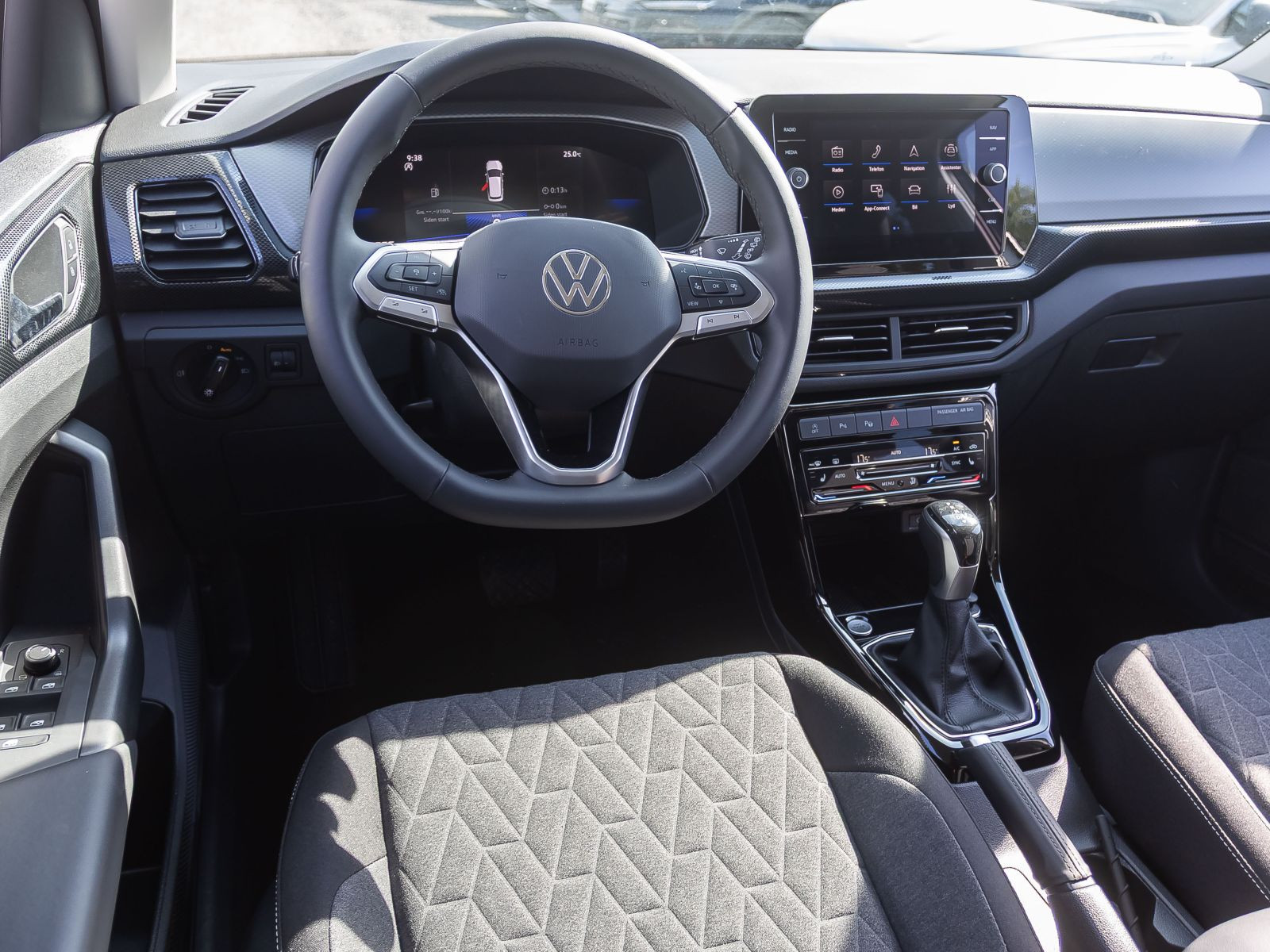 Volkswagen T-Cross 1.0 TSI Life LED ACC AHK EPH Sitzhzg