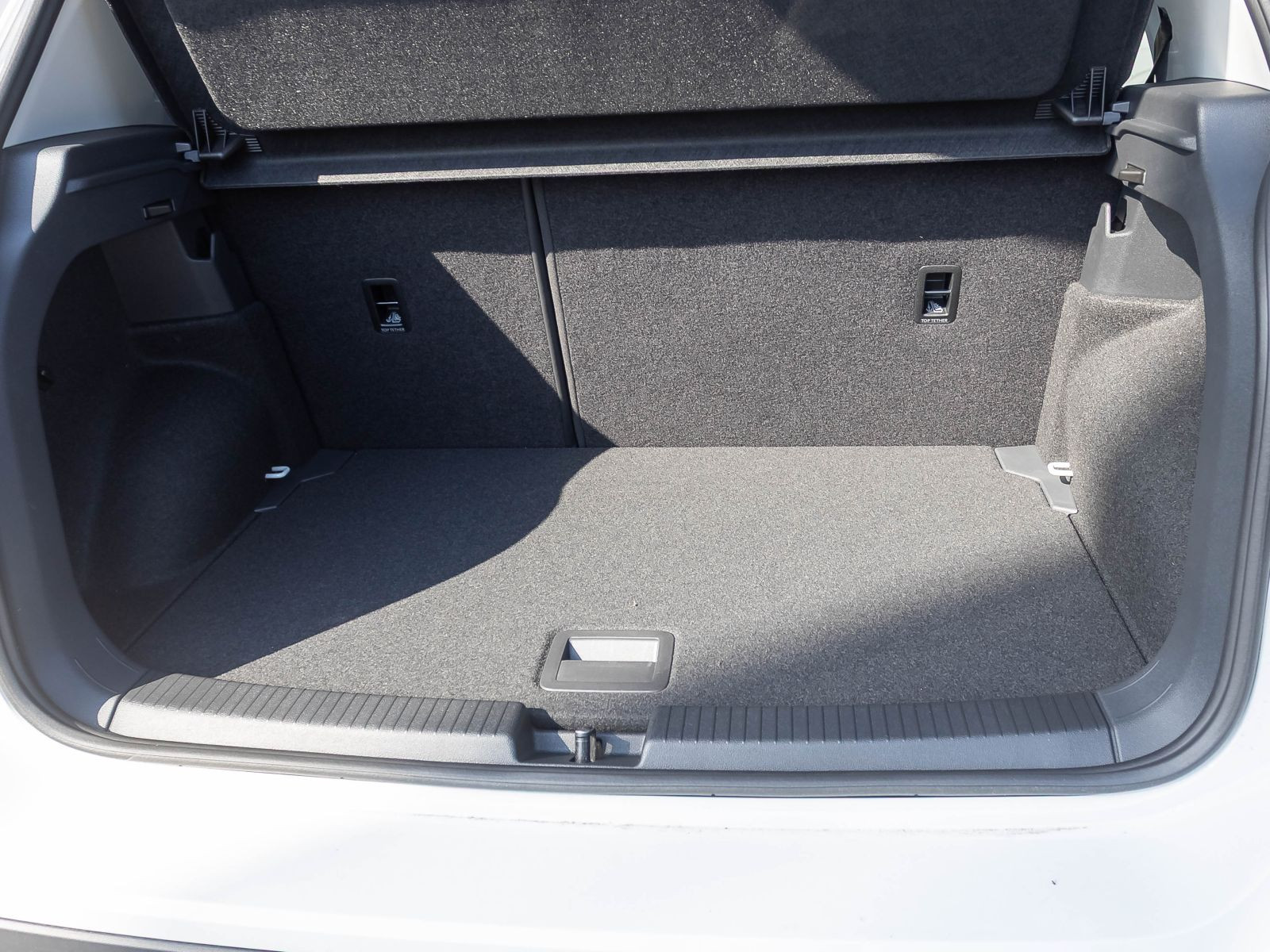 Volkswagen T-Cross 1.0 TSI Life LED ACC AHK EPH Sitzhzg
