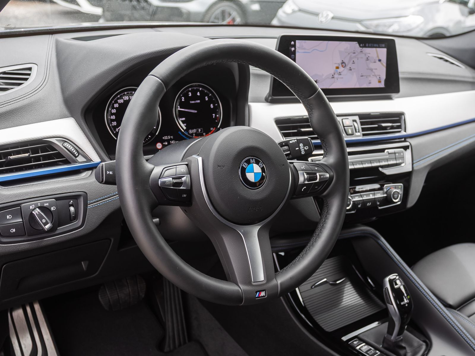 BMW X2 M Sport X 20i sDrive Navi LED HuD GRA PDC