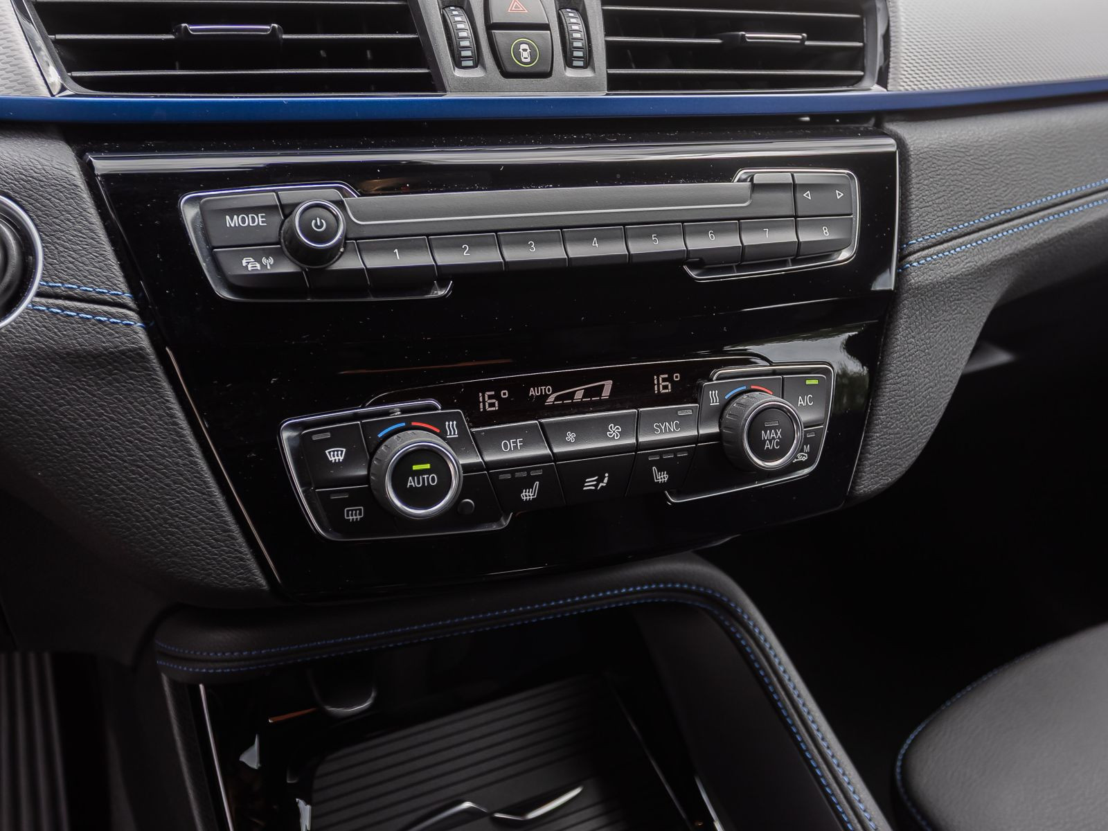 BMW X2 M Sport X 20i sDrive Navi LED HuD GRA PDC
