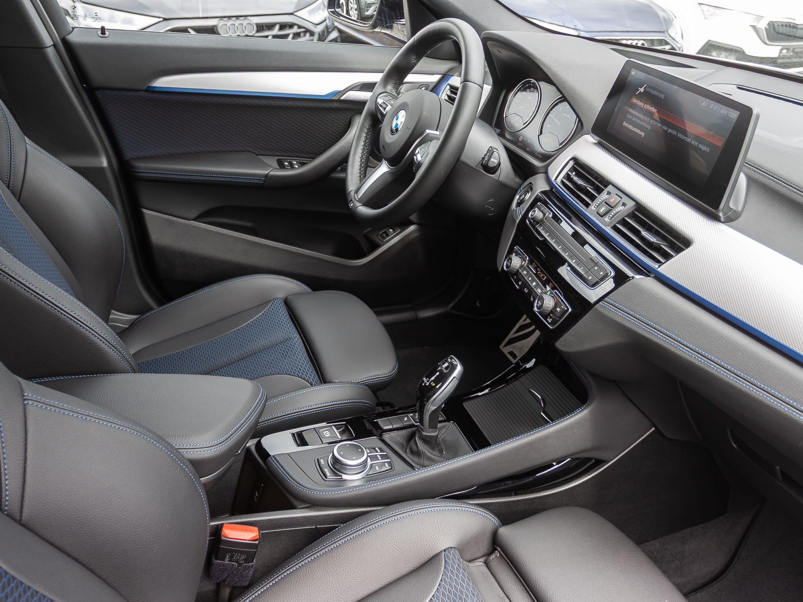 BMW X2 M Sport X 20i sDrive Navi LED HuD GRA PDC