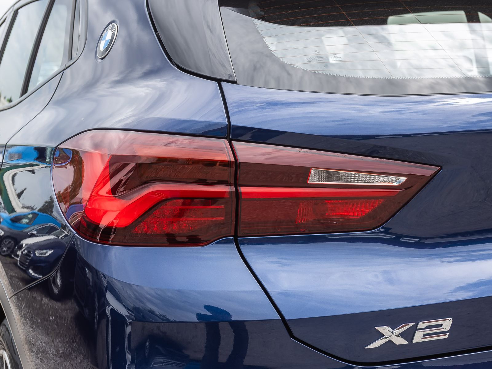 BMW X2 M Sport X 20i sDrive Navi LED HuD GRA PDC