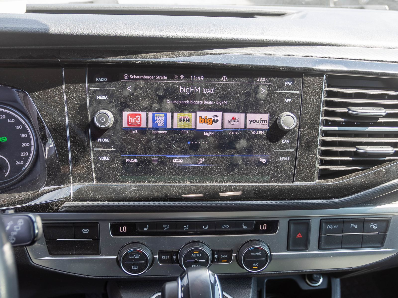 Volkswagen T6.1 Multivan Trendline 2.0TDI 4M DSG Navi LED Standhzg