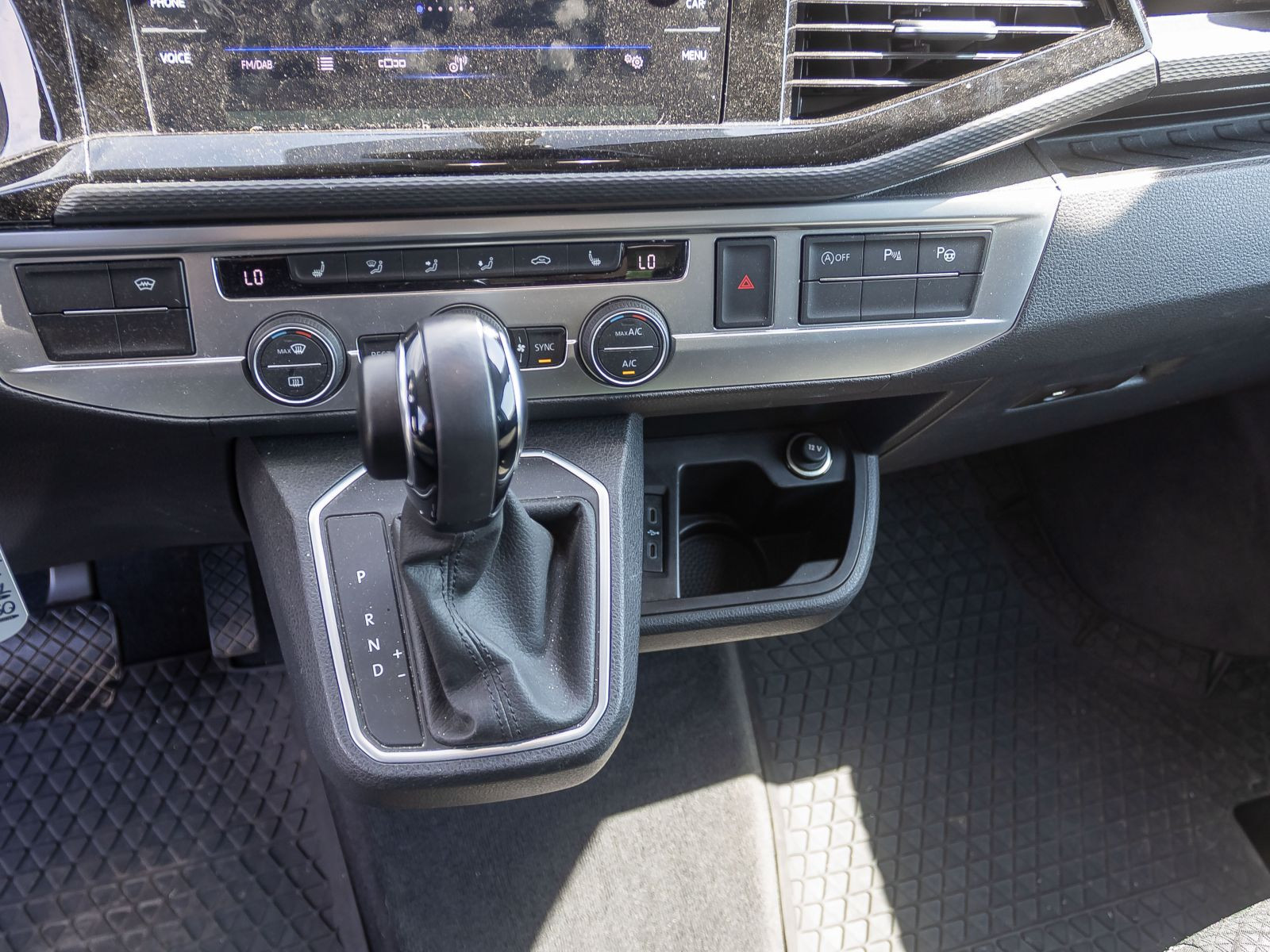 Volkswagen T6.1 Multivan Trendline 2.0TDI 4M DSG Navi LED Standhzg