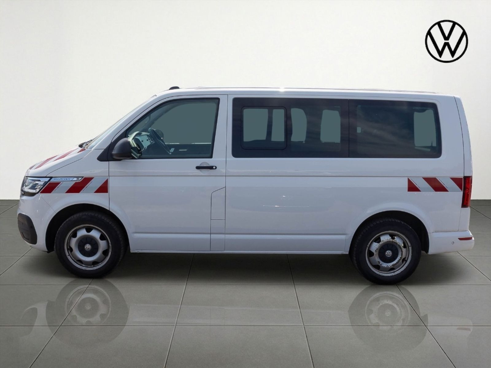 Volkswagen T6.1 Multivan Trendline 2.0TDI 4M DSG Navi LED Standhzg