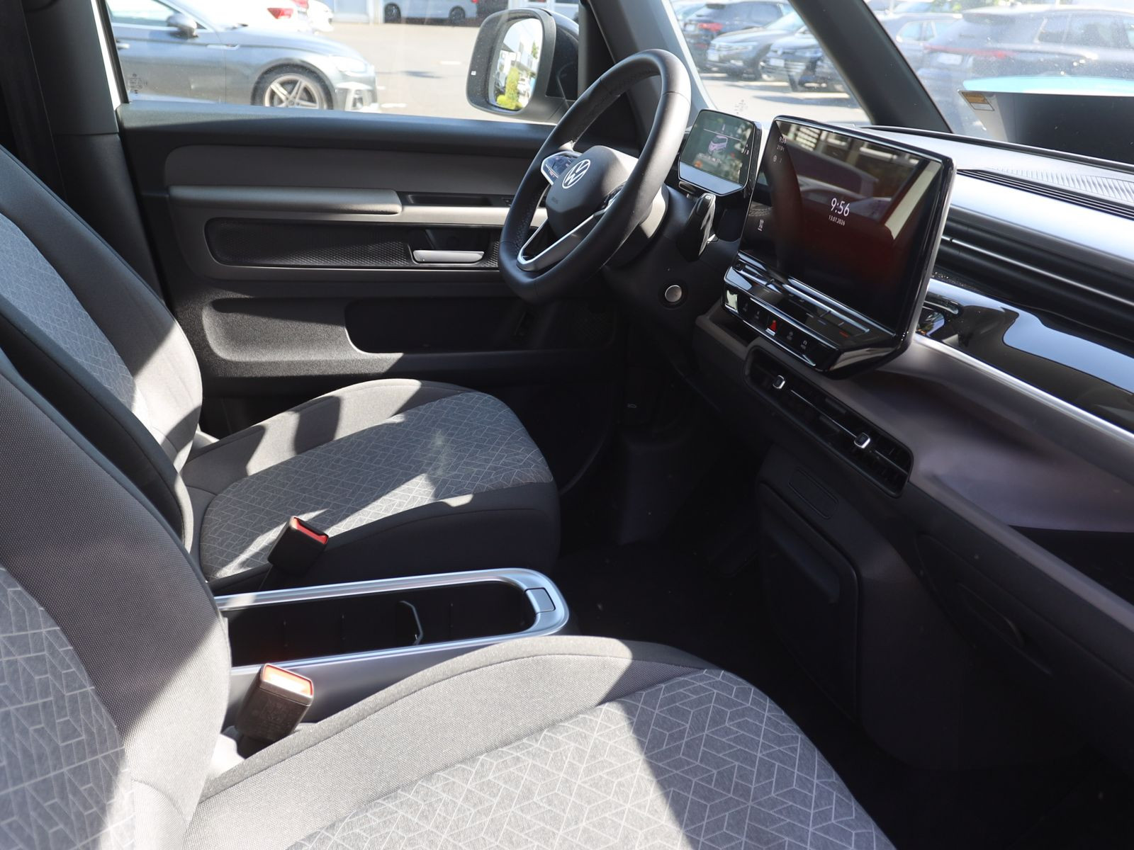 Volkswagen ID.Buzz Pro, LED-Matrix, Navi, Rückfahrkamera, Standklimatisierung, App-Connect