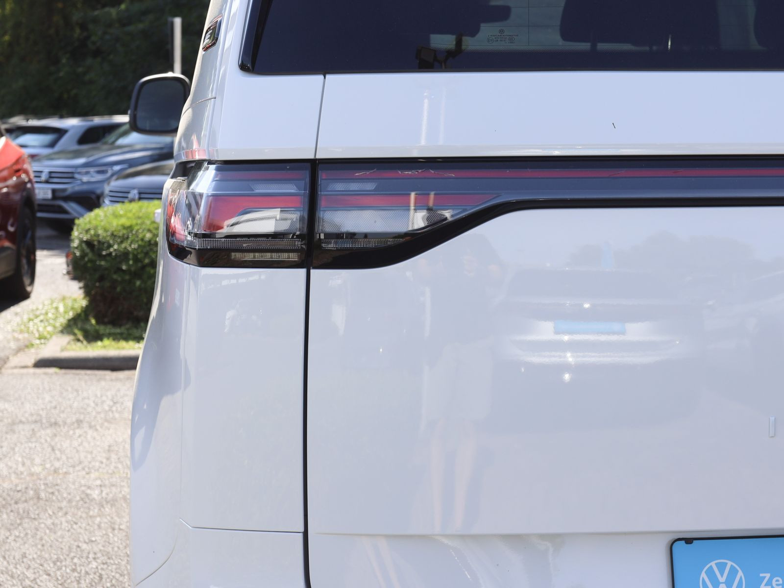 Volkswagen ID.Buzz Pro, LED-Matrix, Navi, Rückfahrkamera, Standklimatisierung, App-Connect