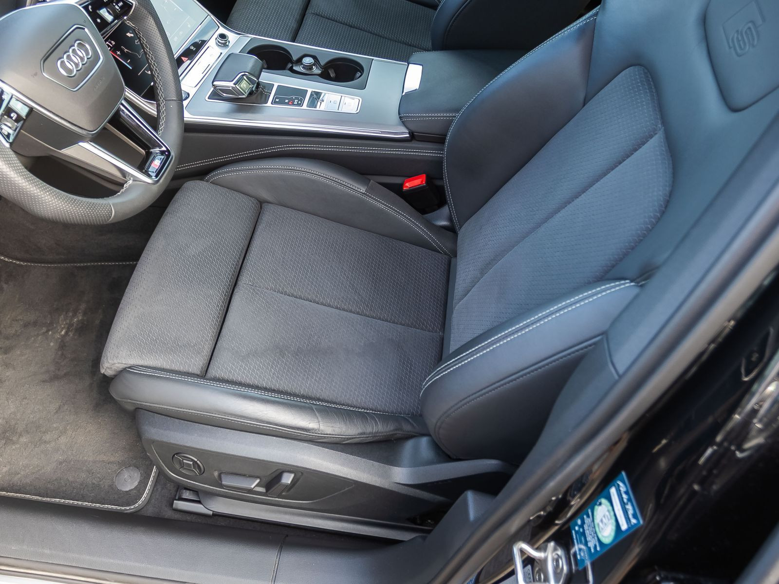 Audi A6 S line 50TFSIe Navi Matrix Standklima ACC EPH