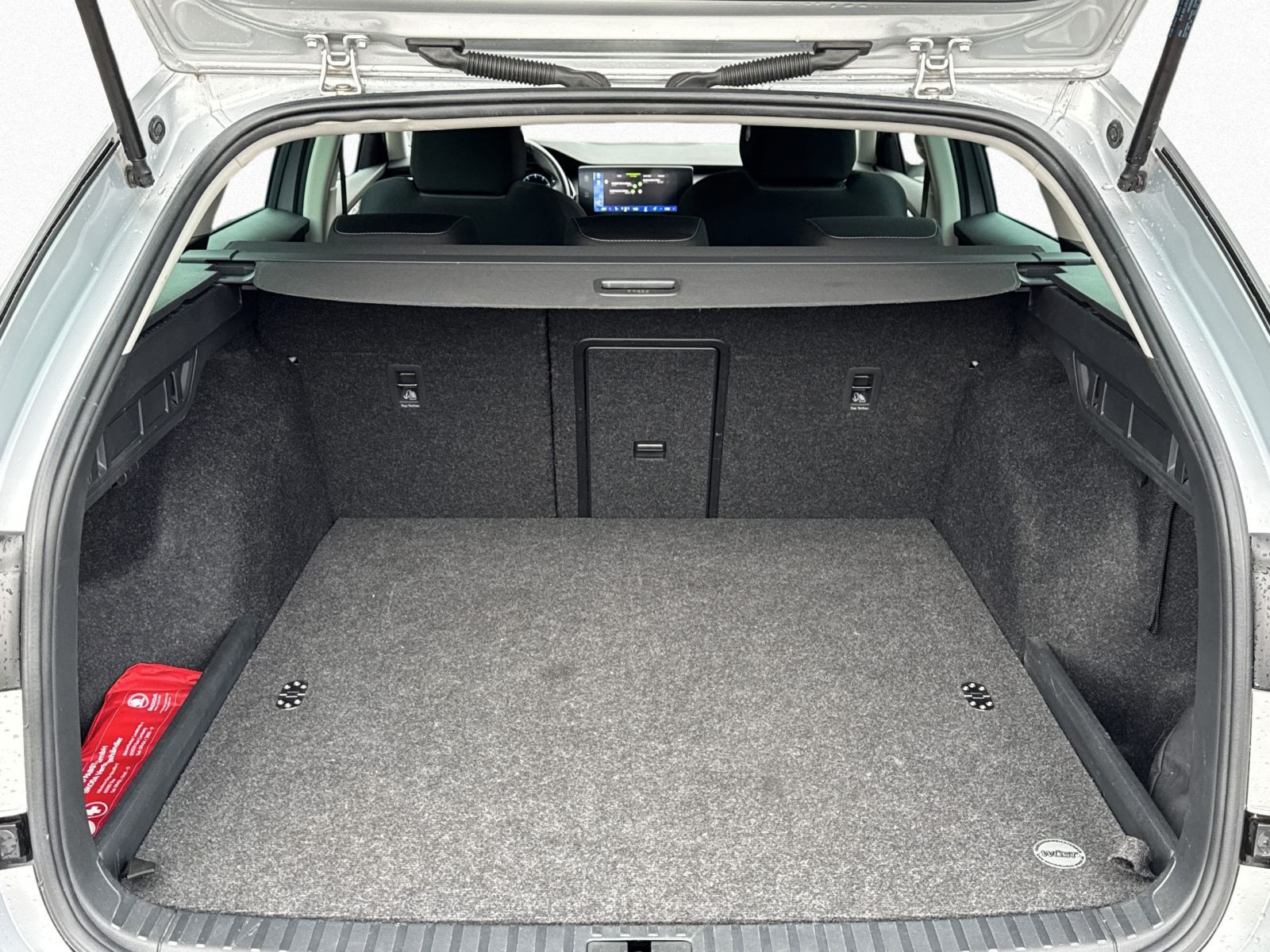 Skoda Octavia Combi Ambition Navi ACC LED EPH KESSY
