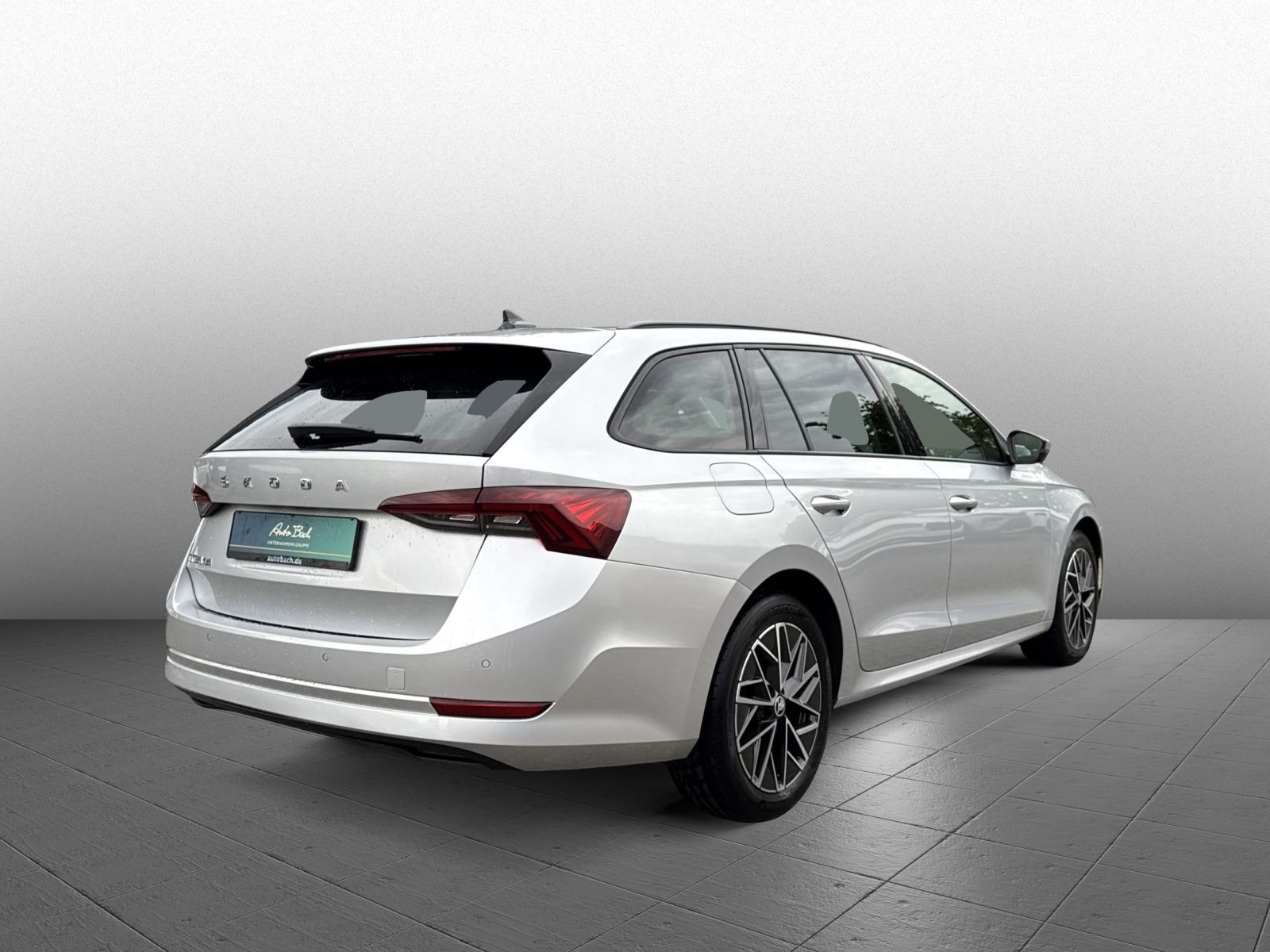 Skoda Octavia Combi Ambition Navi ACC LED EPH KESSY