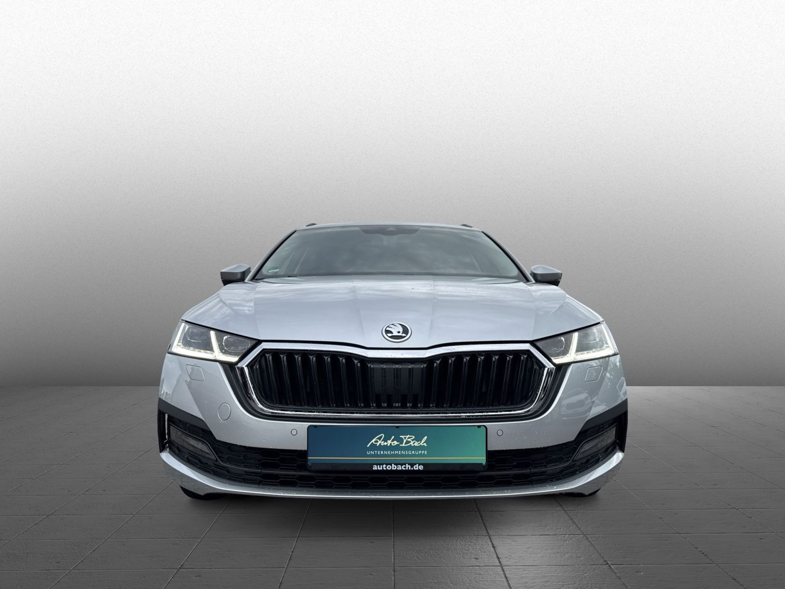 Skoda Octavia Combi Ambition Navi ACC LED EPH KESSY