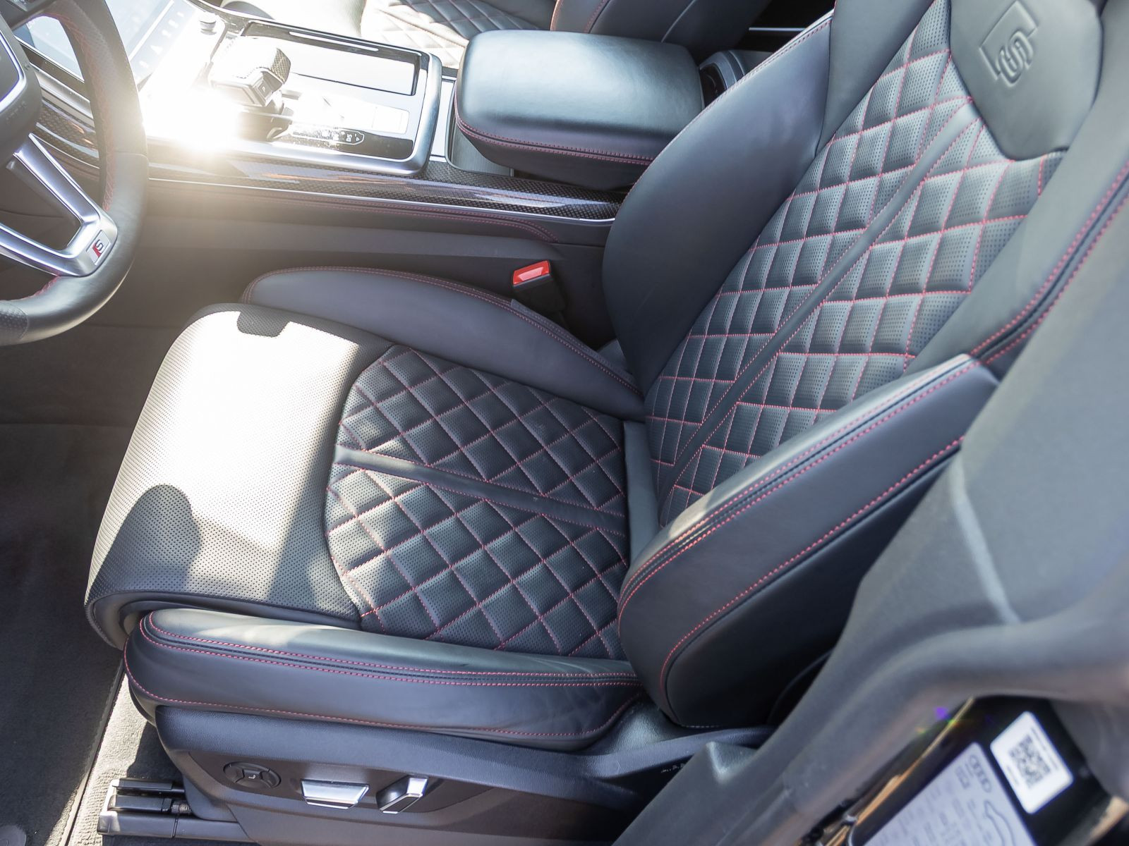 Audi SQ8 competition plus Matrix Standhzg Luftfederung